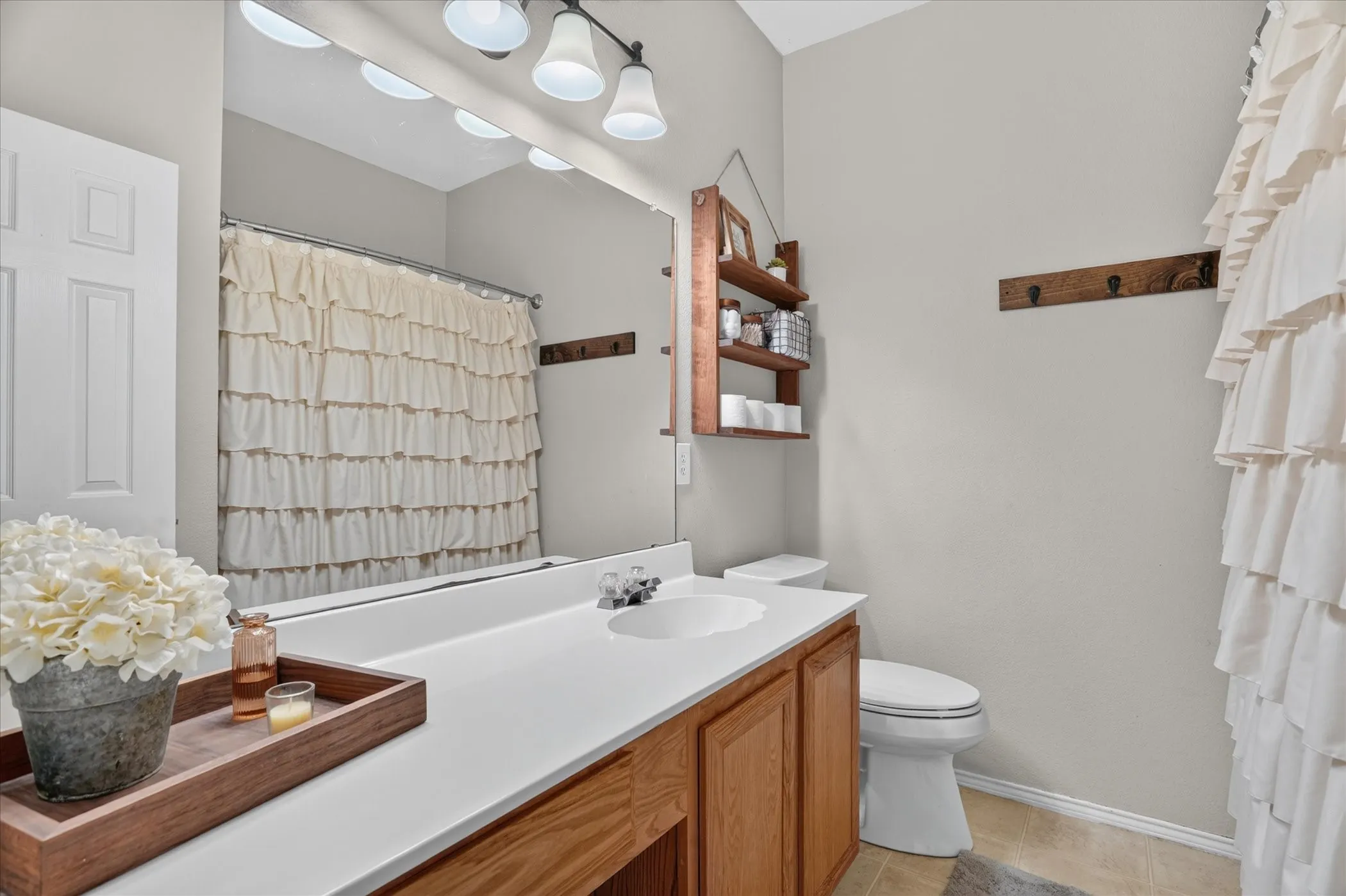 Single Family Residence For Sale in Tarrant County , 8425 Greylock Court, Fort Worth, Texas 76137, 3 Bedroom, 2 Bathroom, 2 Garage spaces, 1,615 Sqft, built in 1999, mls#21387969, Real Estate Agent in Fort Worth, Homes For Sale in Tarrant county, Homes For Sale in Fort Worth, Realtor in Fort Worth Texas, Real Estate Brokerage Independent Realty Texas, Luminita Cordes Realtor