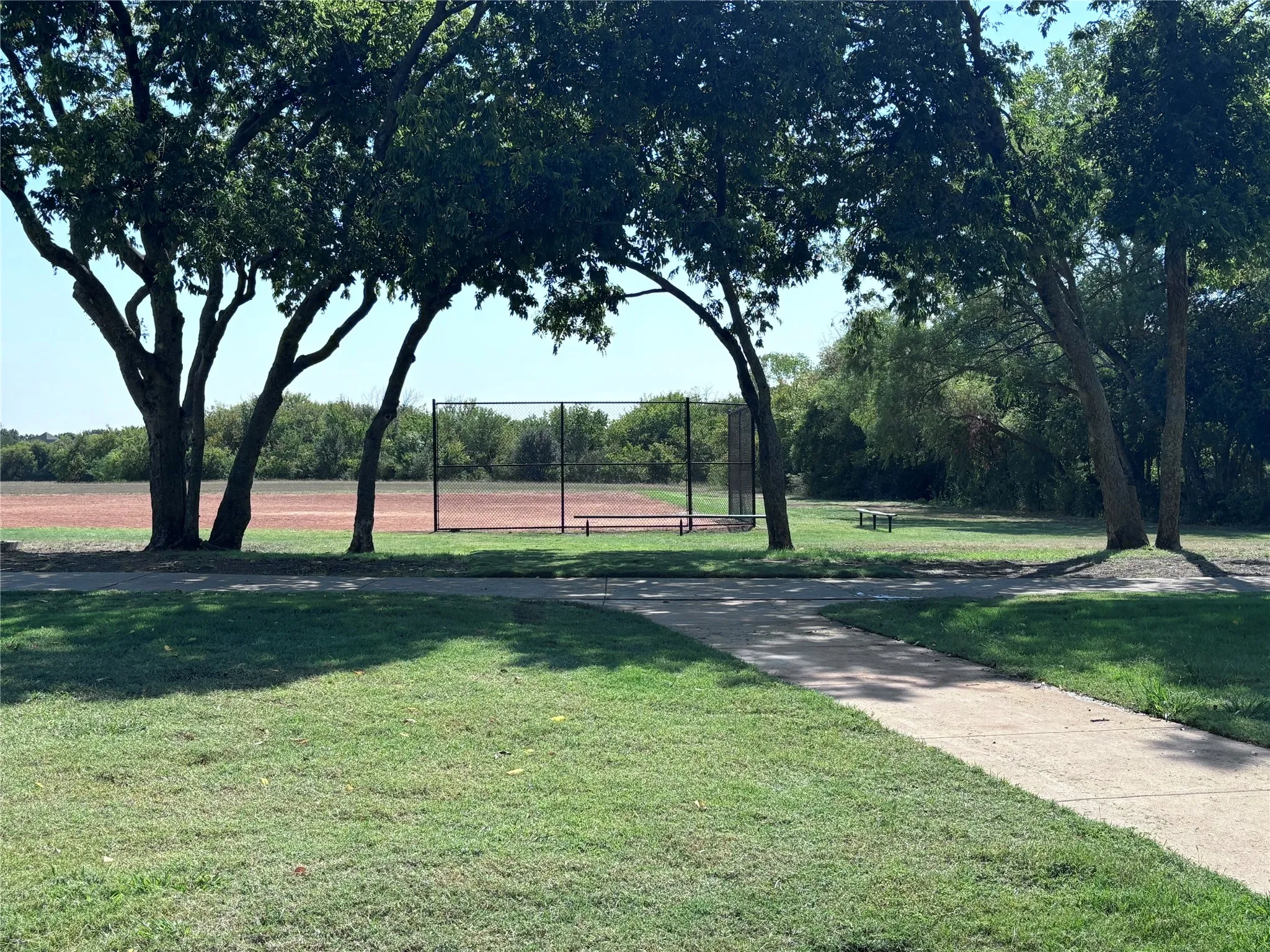 Single Family Residence For Sale in Tarrant County , 8425 Greylock Court, Fort Worth, Texas 76137, 3 Bedroom, 2 Bathroom, 2 Garage spaces, 1,615 Sqft, built in 1999, mls#21387969, Real Estate Agent in Fort Worth, Homes For Sale in Tarrant county, Homes For Sale in Fort Worth, Realtor in Fort Worth Texas, Real Estate Brokerage Independent Realty Texas, Luminita Cordes Realtor