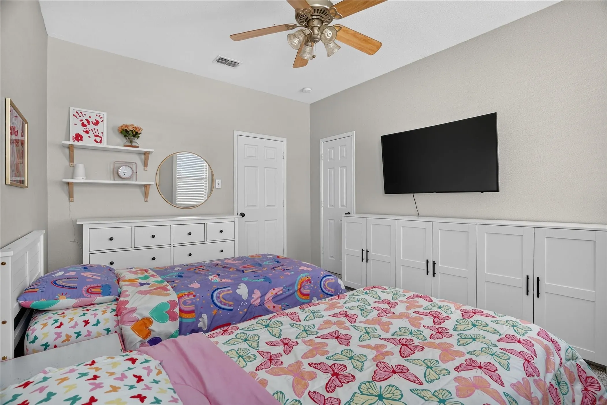 Single Family Residence For Sale in Tarrant County , 8425 Greylock Court, Fort Worth, Texas 76137, 3 Bedroom, 2 Bathroom, 2 Garage spaces, 1,615 Sqft, built in 1999, mls#21387969, Real Estate Agent in Fort Worth, Homes For Sale in Tarrant county, Homes For Sale in Fort Worth, Realtor in Fort Worth Texas, Real Estate Brokerage Independent Realty Texas, Luminita Cordes Realtor