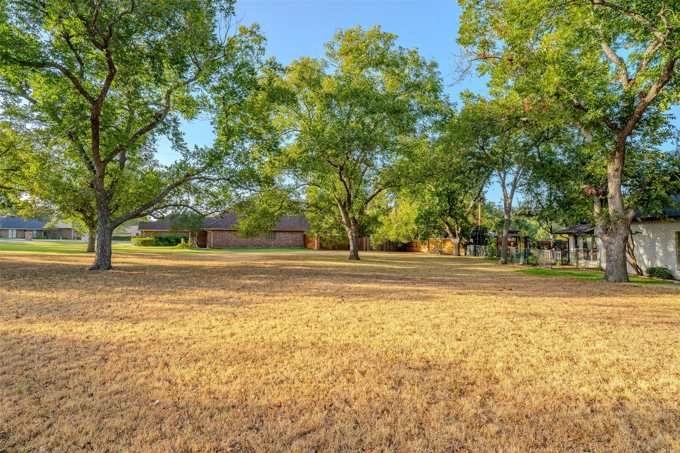 Unimproved Land For Sale in Hood County , 6209 Joseph Drive, Granbury, Texas 76049, 0, 0, Garage spaces, 0 Sqft, built in 0, mls#21389833, Real Estate Agent in Granbury, Homes For Sale in Hood county, Homes For Sale in Granbury, Realtor in Granbury Texas, Real Estate Brokerage Independent Realty Texas, Luminita Cordes Realtor