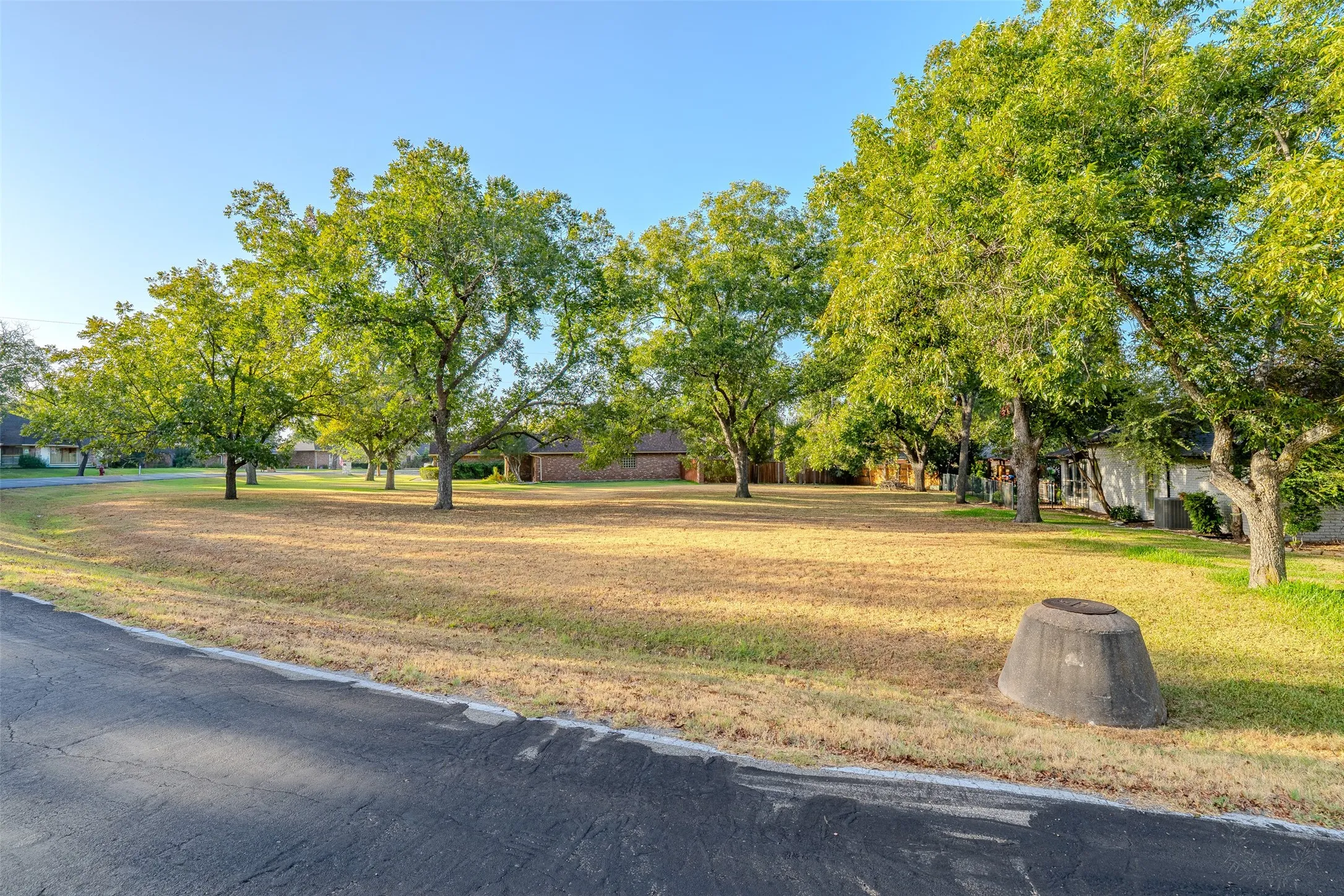 Unimproved Land For Sale in Hood County , 6209 Joseph Drive, Granbury, Texas 76049, 0, 0, Garage spaces, 0 Sqft, built in 0, mls#21389833, Real Estate Agent in Granbury, Homes For Sale in Hood county, Homes For Sale in Granbury, Realtor in Granbury Texas, Real Estate Brokerage Independent Realty Texas, Luminita Cordes Realtor