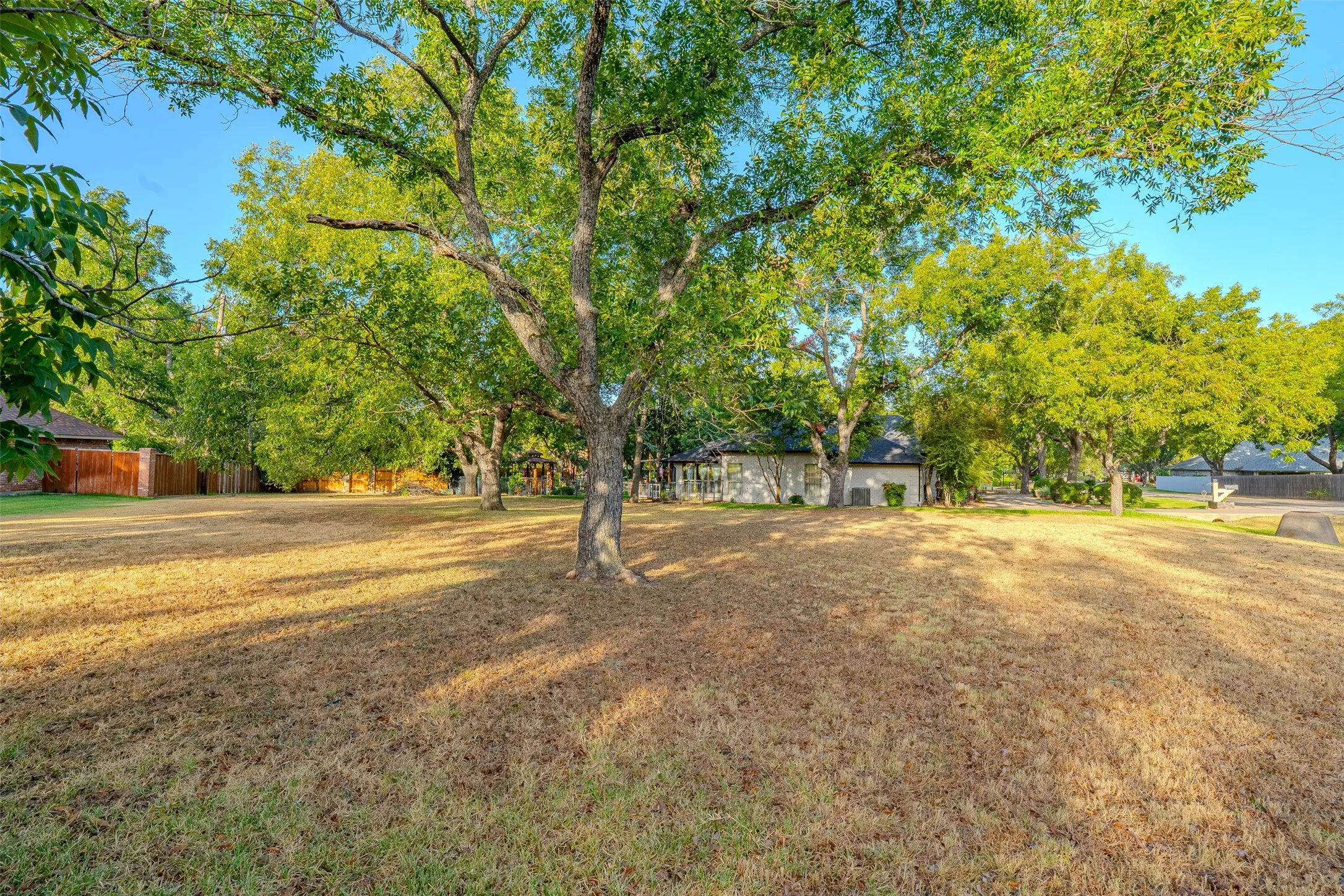 Unimproved Land For Sale in Hood County , 6209 Joseph Drive, Granbury, Texas 76049, 0, 0, Garage spaces, 0 Sqft, built in 0, mls#21389833, Real Estate Agent in Granbury, Homes For Sale in Hood county, Homes For Sale in Granbury, Realtor in Granbury Texas, Real Estate Brokerage Independent Realty Texas, Luminita Cordes Realtor