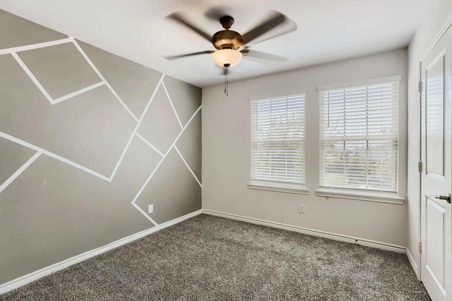 Single Family Residence For Sale in Collin County , 606 Saddle Club Way, Princeton, Texas 75407, 4 Bedroom, 3 Bathroom, 2 Garage spaces, 2,193 Sqft, built in 2019, mls#21388544, Real Estate Agent in Princeton, Homes For Sale in Collin county, Homes For Sale in Princeton, Realtor in Princeton Texas, Real Estate Brokerage Independent Realty Texas, Luminita Cordes Realtor