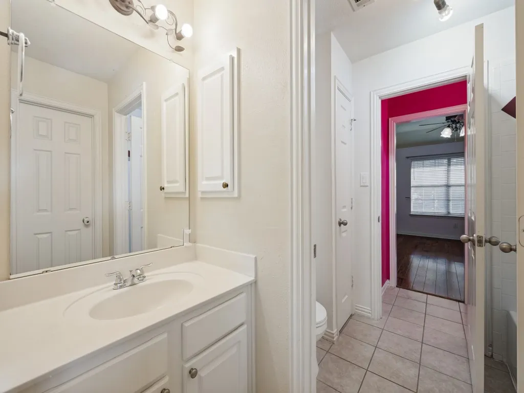 Single Family Residence For Sale in Collin County , 8508 High Meadows Drive, Plano, Texas 75025, 4 Bedroom, 4 Bathroom, 2 Garage spaces, 3,449 Sqft, built in 1997, mls#21389381, Real Estate Agent in Plano, Homes For Sale in Collin county, Homes For Sale in Plano, Realtor in Plano Texas, Real Estate Brokerage Independent Realty Texas, Luminita Cordes Realtor