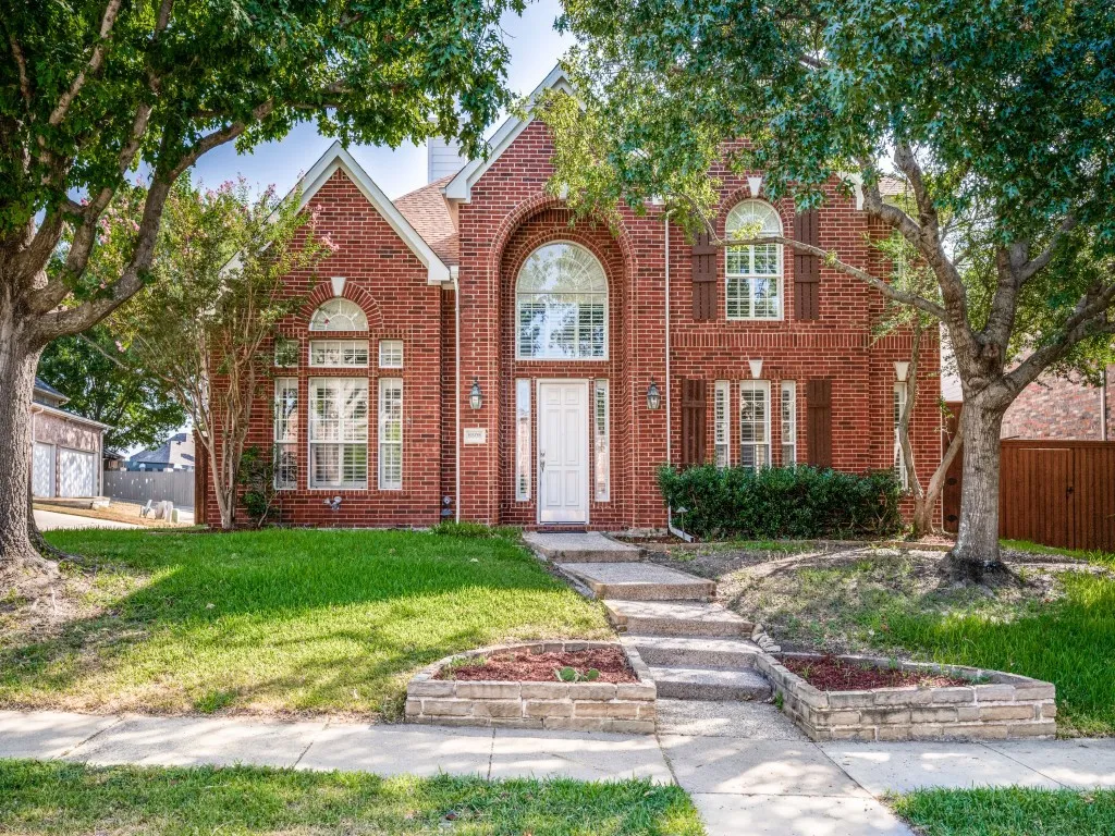 Single Family Residence For Sale in Collin County , 8508 High Meadows Drive, Plano, Texas 75025, 4 Bedroom, 4 Bathroom, 2 Garage spaces, 3,449 Sqft, built in 1997, mls#21389381, Real Estate Agent in Plano, Homes For Sale in Collin county, Homes For Sale in Plano, Realtor in Plano Texas, Real Estate Brokerage Independent Realty Texas, Luminita Cordes Realtor