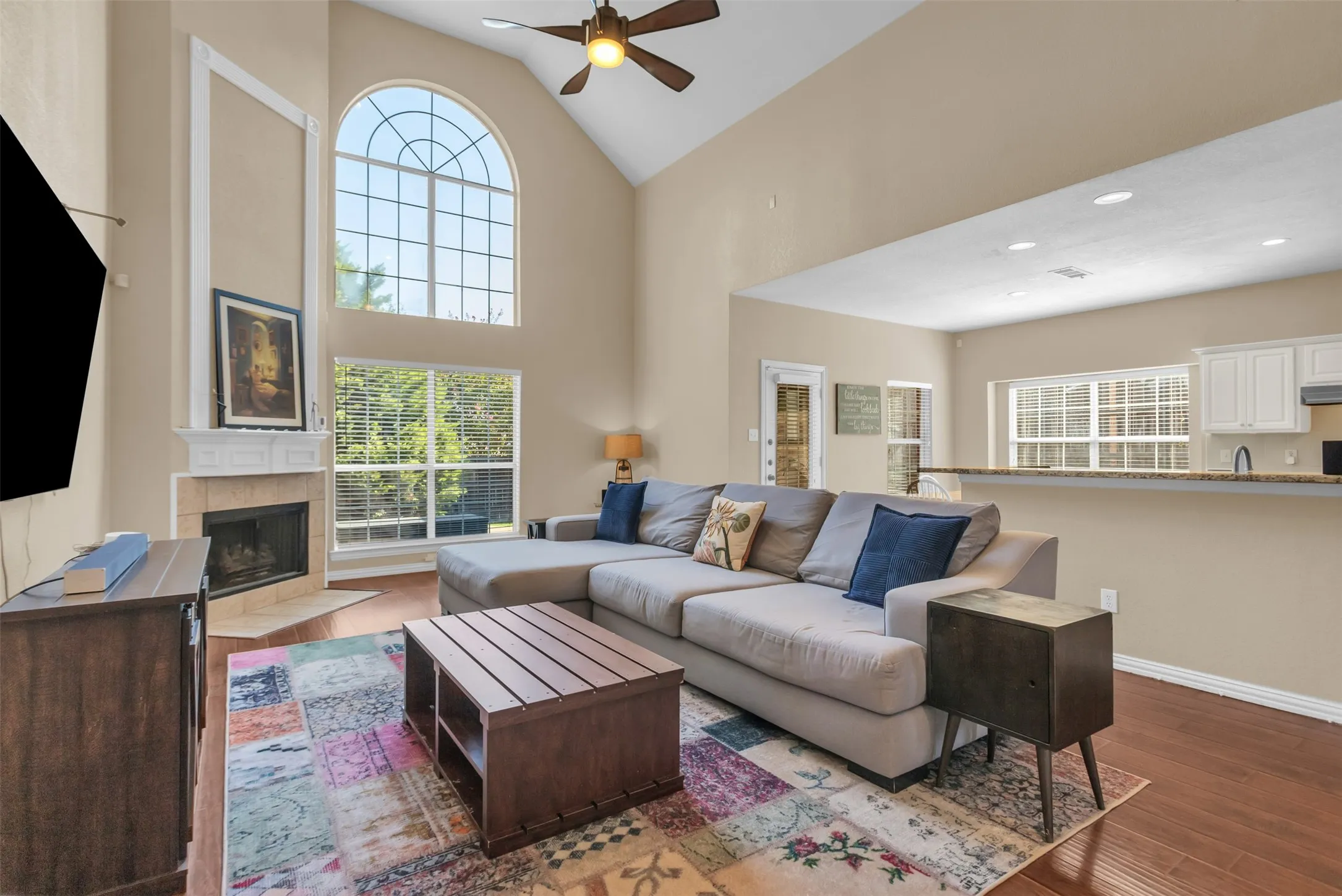 Single Family Residence For Sale in Collin County , 5108 Raincrest Drive, Mc Kinney, Texas 75071, 4 Bedroom, 3 Bathroom, 2 Garage spaces, 2,815 Sqft, built in 1999, mls#21389719, Real Estate Agent in Mc Kinney, Homes For Sale in Collin county, Homes For Sale in Mc Kinney, Realtor in Mc Kinney Texas, Real Estate Brokerage Independent Realty Texas, Luminita Cordes Realtor