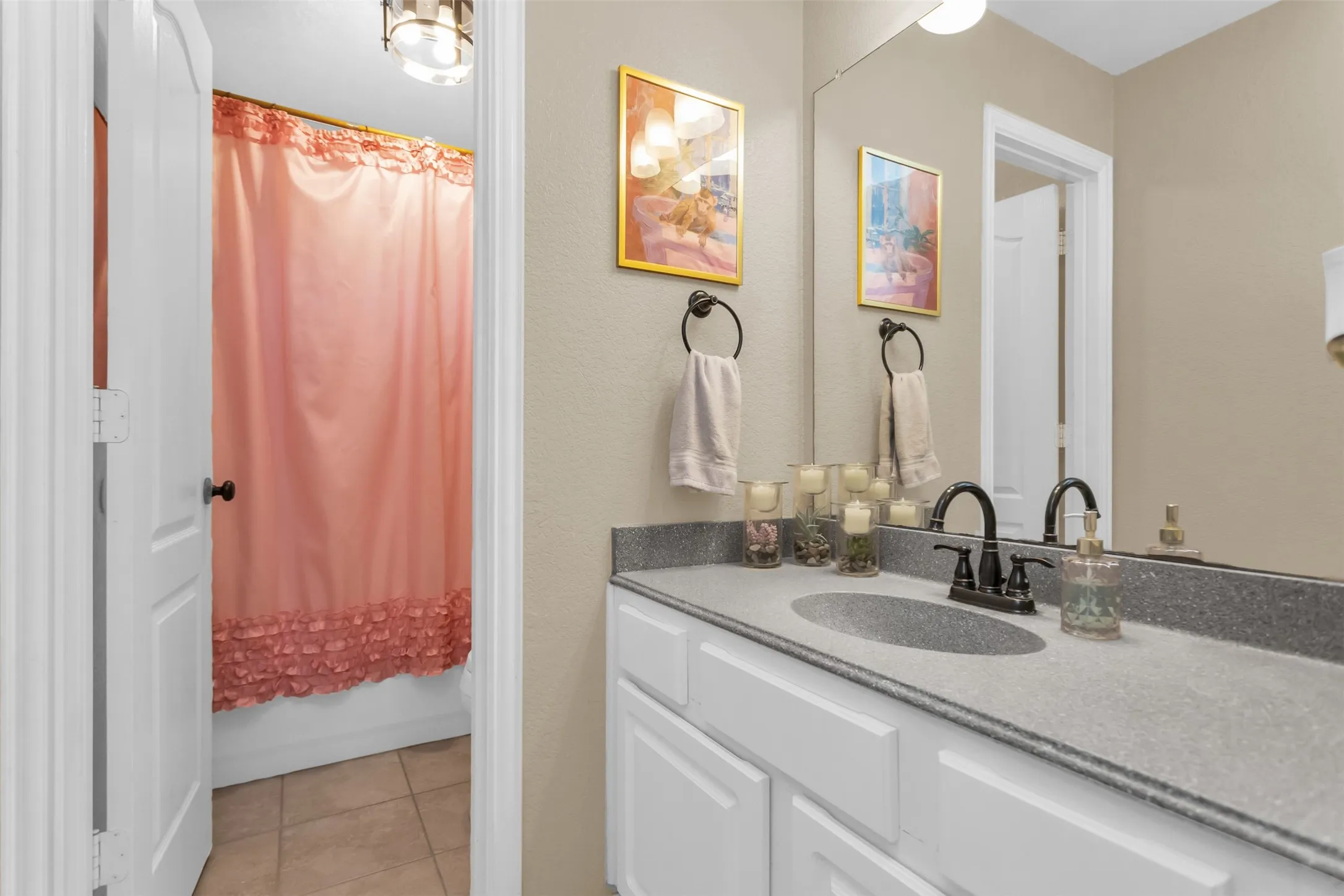 Single Family Residence For Sale in Collin County , 5108 Raincrest Drive, Mc Kinney, Texas 75071, 4 Bedroom, 3 Bathroom, 2 Garage spaces, 2,815 Sqft, built in 1999, mls#21389719, Real Estate Agent in Mc Kinney, Homes For Sale in Collin county, Homes For Sale in Mc Kinney, Realtor in Mc Kinney Texas, Real Estate Brokerage Independent Realty Texas, Luminita Cordes Realtor