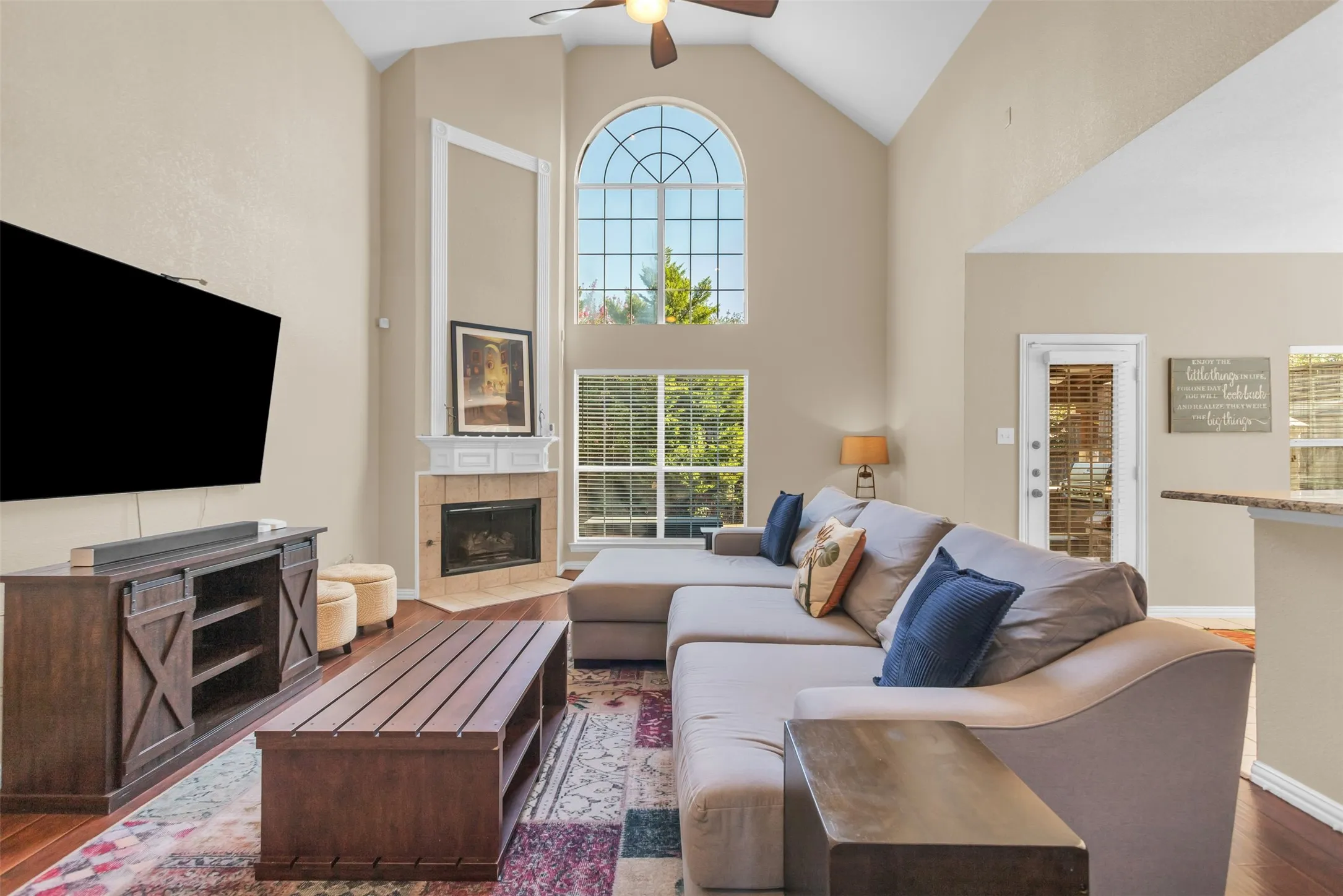 Single Family Residence For Sale in Collin County , 5108 Raincrest Drive, Mc Kinney, Texas 75071, 4 Bedroom, 3 Bathroom, 2 Garage spaces, 2,815 Sqft, built in 1999, mls#21389719, Real Estate Agent in Mc Kinney, Homes For Sale in Collin county, Homes For Sale in Mc Kinney, Realtor in Mc Kinney Texas, Real Estate Brokerage Independent Realty Texas, Luminita Cordes Realtor