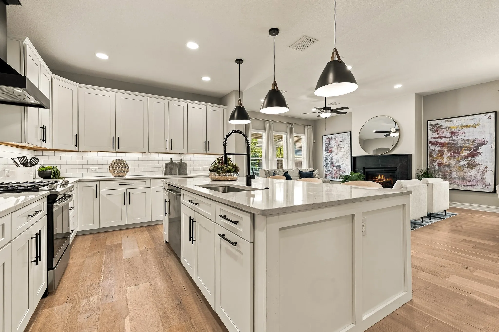 Single Family Residence For Sale in Collin County , 3628 Lillian Court, Celina, Texas 75009, 4 Bedroom, 3 Bathroom, 2 Garage spaces, 3,272 Sqft, built in 2021, mls#21388702, Real Estate Agent in Celina, Homes For Sale in Collin county, Homes For Sale in Celina, Realtor in Celina Texas, Real Estate Brokerage Independent Realty Texas, Luminita Cordes Realtor