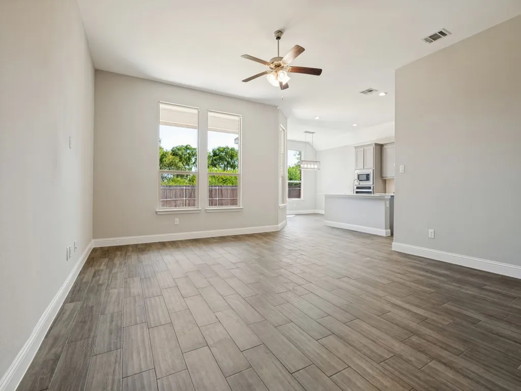 Single Family Residence For Sale in Ellis County , 10623 Cherry Tree Way, Grand Prairie, Texas 76065, 4 Bedroom, 2 Bathroom, 2 Garage spaces, 1,961 Sqft, built in 2022, mls#21389752, Real Estate Agent in Grand Prairie, Homes For Sale in Ellis county, Homes For Sale in Grand Prairie, Realtor in Grand Prairie Texas, Real Estate Brokerage Independent Realty Texas, Luminita Cordes Realtor