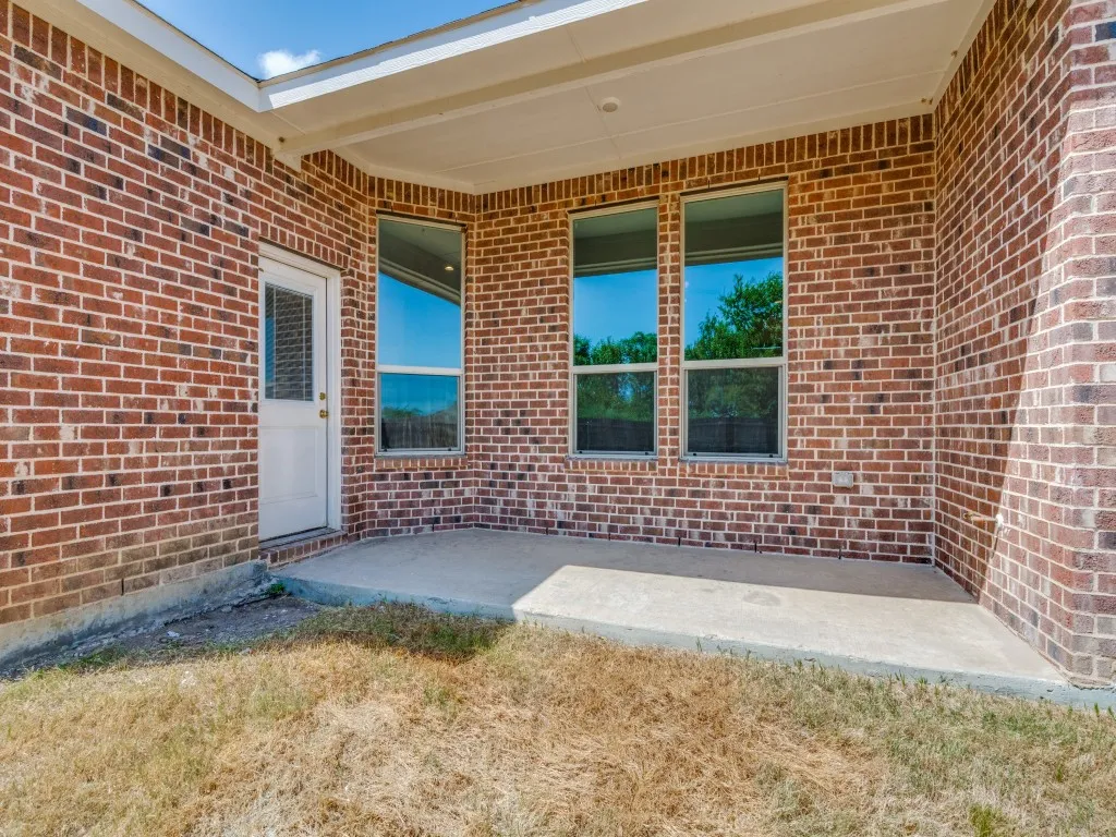 Single Family Residence For Sale in Ellis County , 10623 Cherry Tree Way, Grand Prairie, Texas 76065, 4 Bedroom, 2 Bathroom, 2 Garage spaces, 1,961 Sqft, built in 2022, mls#21389752, Real Estate Agent in Grand Prairie, Homes For Sale in Ellis county, Homes For Sale in Grand Prairie, Realtor in Grand Prairie Texas, Real Estate Brokerage Independent Realty Texas, Luminita Cordes Realtor