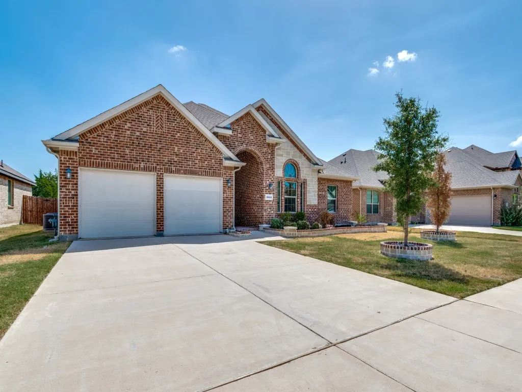 Single Family Residence For Sale in Ellis County , 10623 Cherry Tree Way, Grand Prairie, Texas 76065, 4 Bedroom, 2 Bathroom, 2 Garage spaces, 1,961 Sqft, built in 2022, mls#21389752, Real Estate Agent in Grand Prairie, Homes For Sale in Ellis county, Homes For Sale in Grand Prairie, Realtor in Grand Prairie Texas, Real Estate Brokerage Independent Realty Texas, Luminita Cordes Realtor