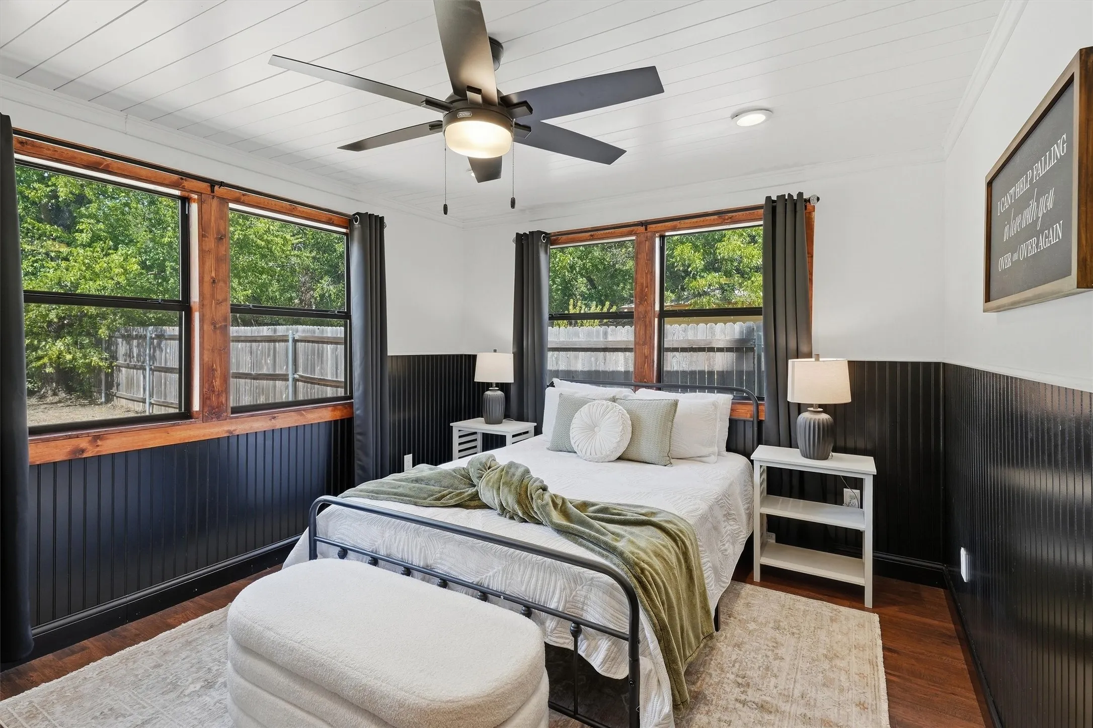 Single Family Residence For Sale in Johnson County , 306 Lovelady Street, Cleburne, Texas 76033, 3 Bedroom, 2 Bathroom, Garage spaces, 1,465 Sqft, built in 1956, mls#21389844, Real Estate Agent in Cleburne, Homes For Sale in Johnson county, Homes For Sale in Cleburne, Realtor in Cleburne Texas, Real Estate Brokerage Independent Realty Texas, Luminita Cordes Realtor