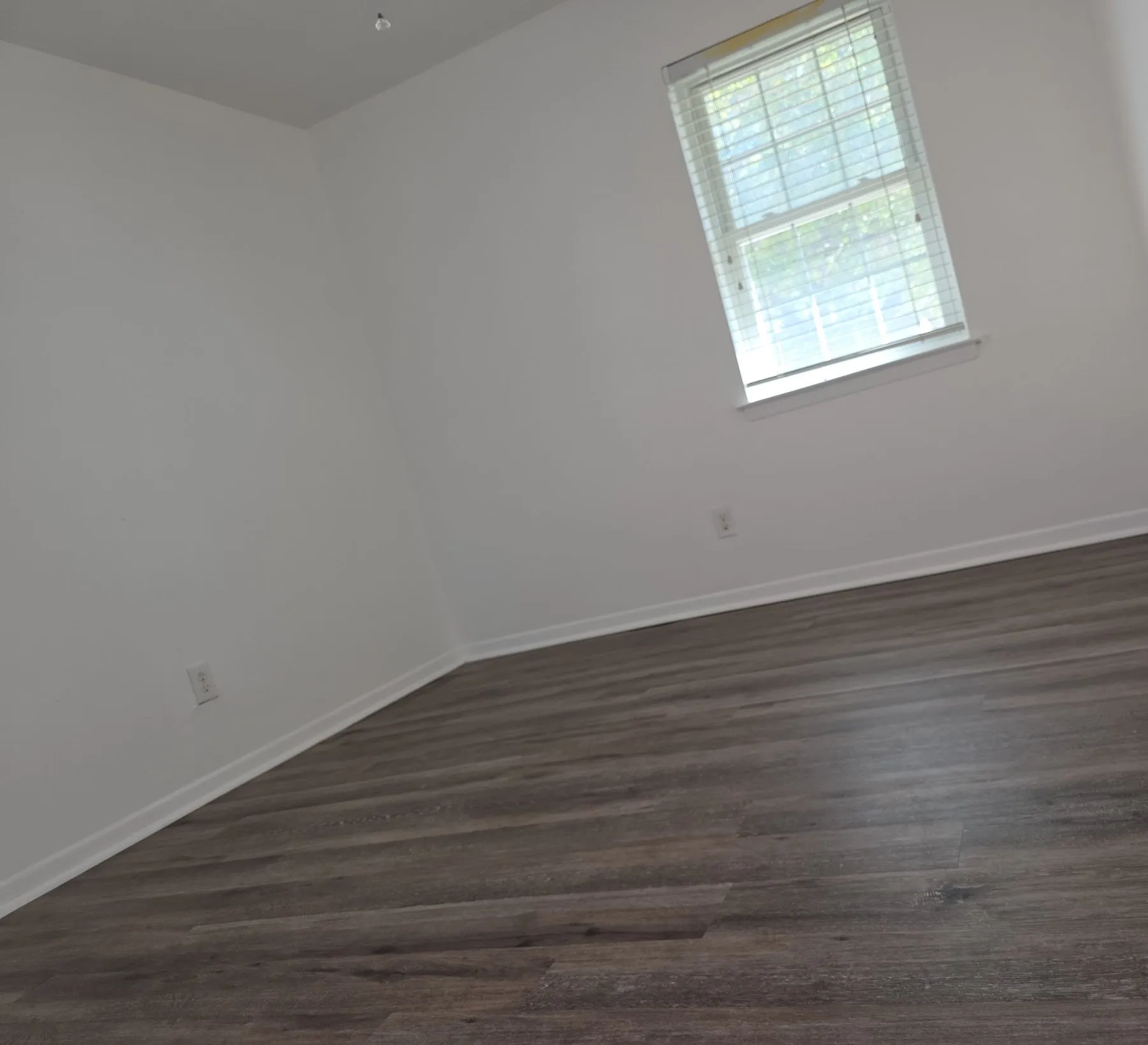 Single Family Residence For Rent in Dallas County , 714 Timberlake Circle, Richardson, Texas 75080, 4 Bedroom, 2 Bathroom, 2 Garage spaces, 1,600 Sqft, built in 1961, mls#21389835, Real Estate Agent in Richardson, Homes For Rent in Dallas county, Homes For Rent in Richardson, Realtor in Richardson Texas, Real Estate Brokerage Independent Realty Texas, Luminita Cordes Realtor