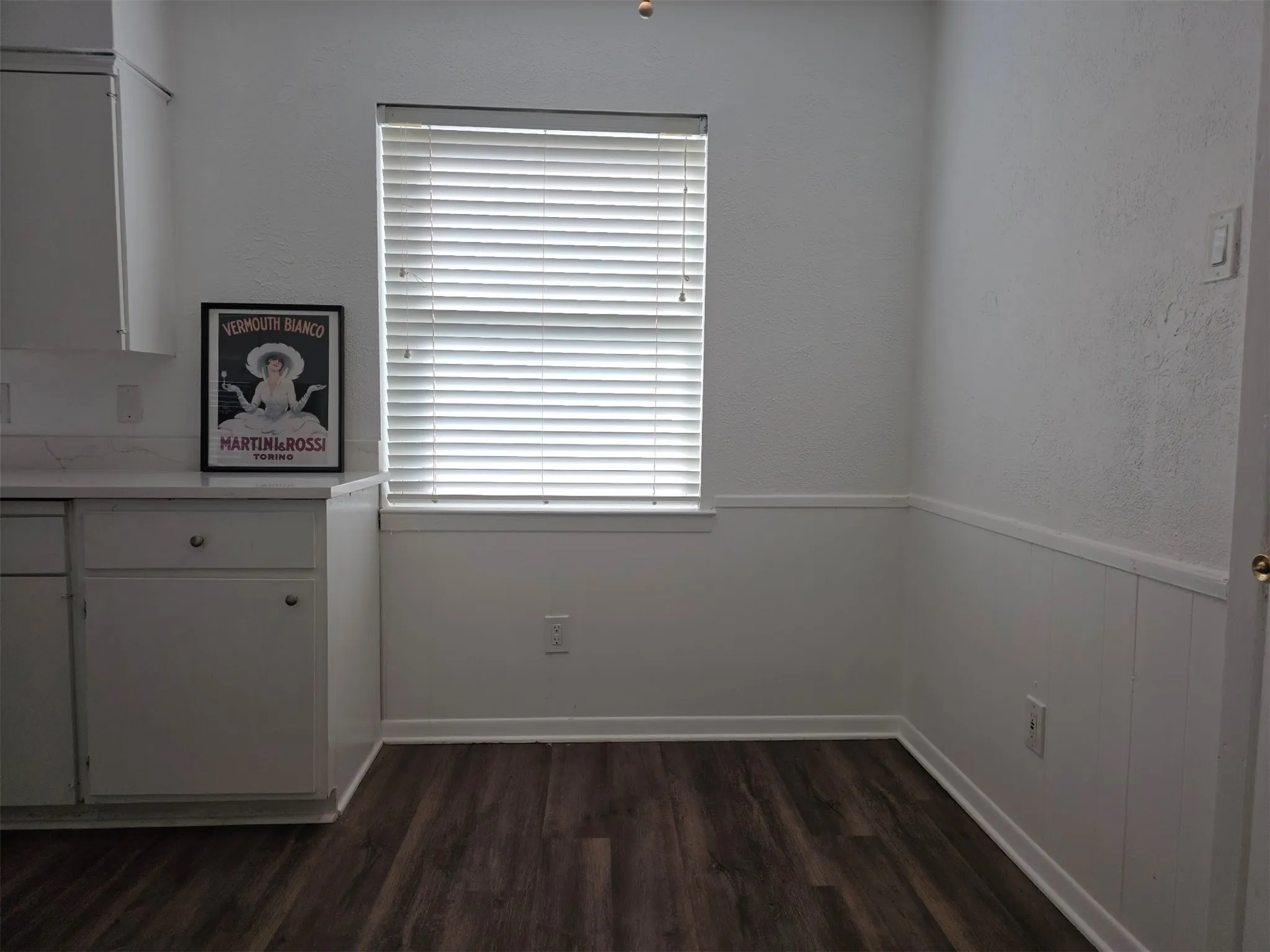 Single Family Residence For Rent in Dallas County , 714 Timberlake Circle, Richardson, Texas 75080, 4 Bedroom, 2 Bathroom, 2 Garage spaces, 1,600 Sqft, built in 1961, mls#21389835, Real Estate Agent in Richardson, Homes For Rent in Dallas county, Homes For Rent in Richardson, Realtor in Richardson Texas, Real Estate Brokerage Independent Realty Texas, Luminita Cordes Realtor