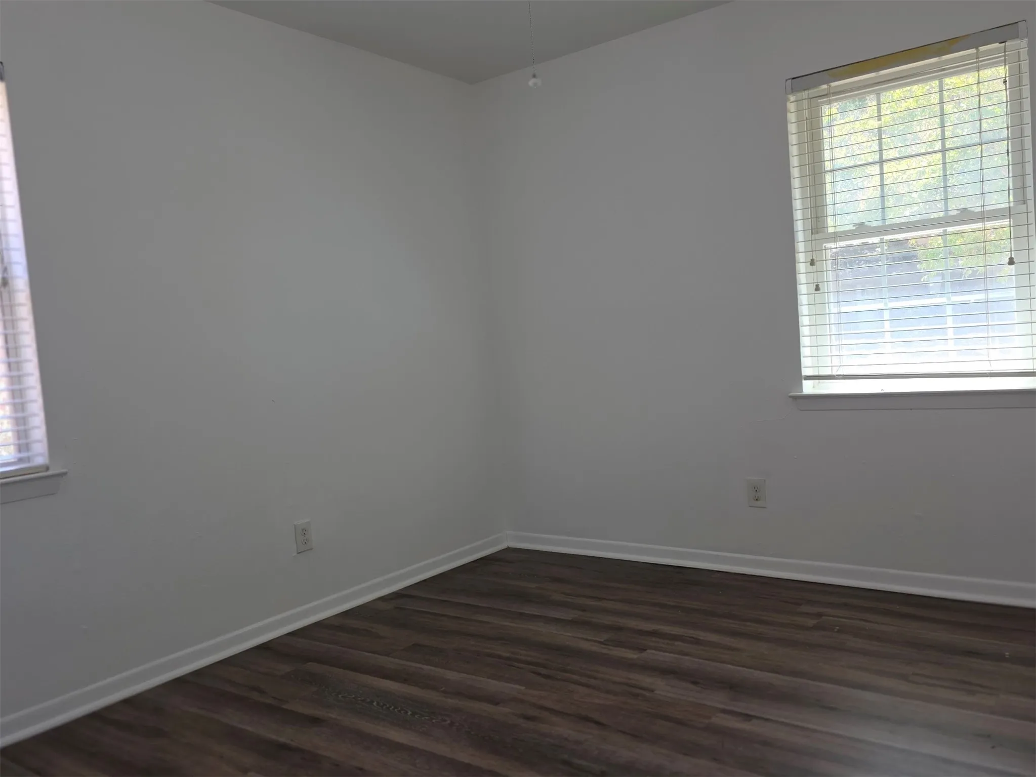 Single Family Residence For Rent in Dallas County , 714 Timberlake Circle, Richardson, Texas 75080, 4 Bedroom, 2 Bathroom, 2 Garage spaces, 1,600 Sqft, built in 1961, mls#21389835, Real Estate Agent in Richardson, Homes For Rent in Dallas county, Homes For Rent in Richardson, Realtor in Richardson Texas, Real Estate Brokerage Independent Realty Texas, Luminita Cordes Realtor