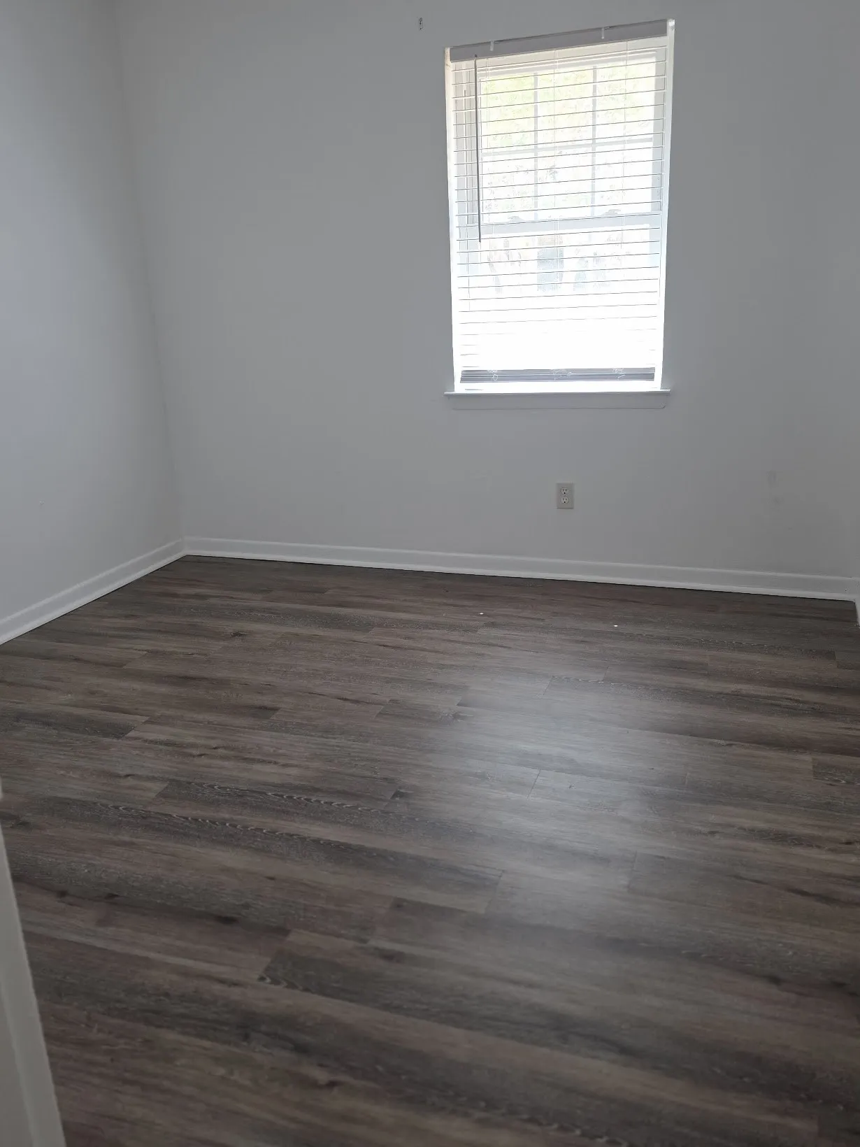 Single Family Residence For Rent in Dallas County , 714 Timberlake Circle, Richardson, Texas 75080, 4 Bedroom, 2 Bathroom, 2 Garage spaces, 1,600 Sqft, built in 1961, mls#21389835, Real Estate Agent in Richardson, Homes For Rent in Dallas county, Homes For Rent in Richardson, Realtor in Richardson Texas, Real Estate Brokerage Independent Realty Texas, Luminita Cordes Realtor