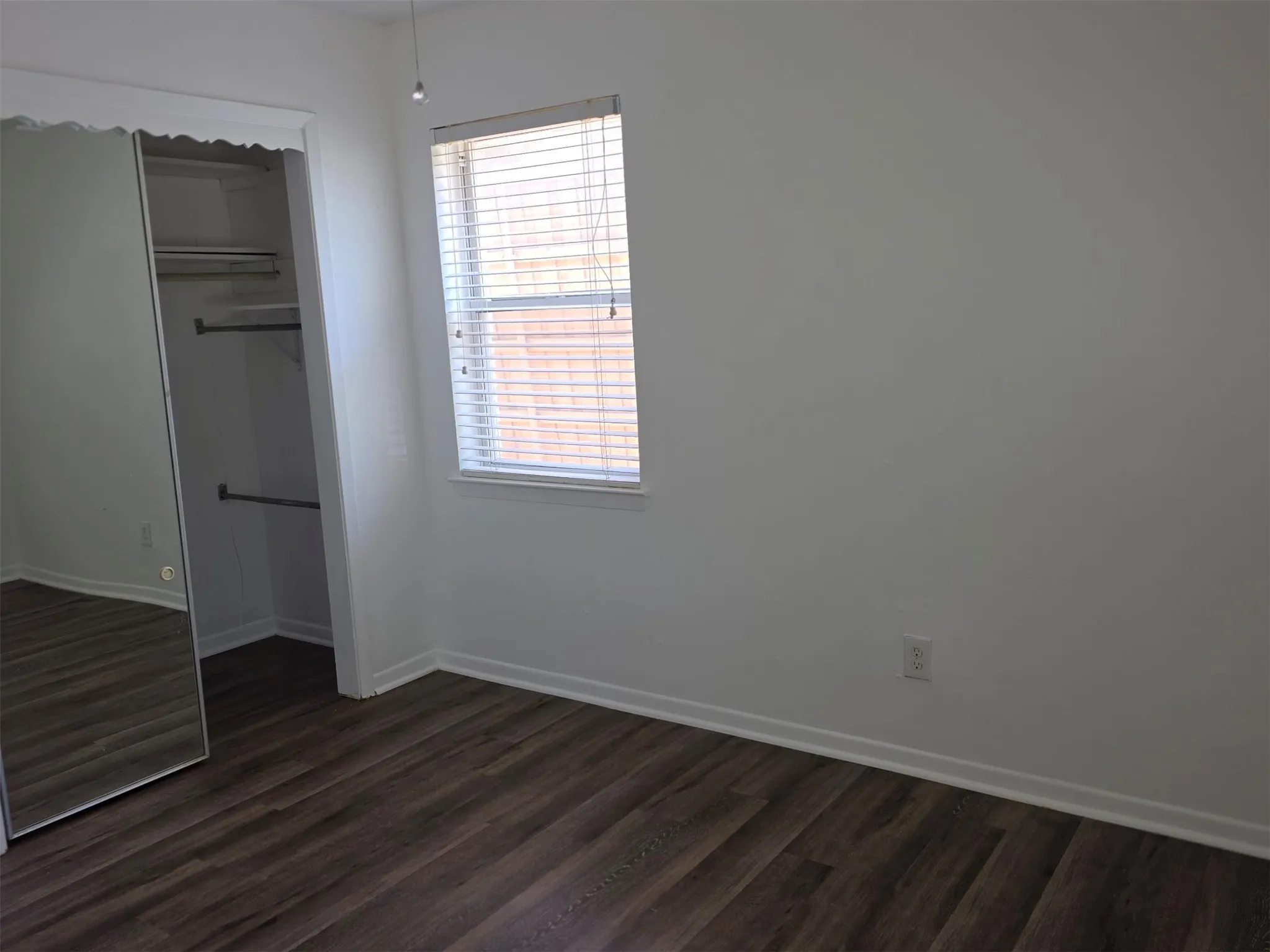 Single Family Residence For Rent in Dallas County , 714 Timberlake Circle, Richardson, Texas 75080, 4 Bedroom, 2 Bathroom, 2 Garage spaces, 1,600 Sqft, built in 1961, mls#21389835, Real Estate Agent in Richardson, Homes For Rent in Dallas county, Homes For Rent in Richardson, Realtor in Richardson Texas, Real Estate Brokerage Independent Realty Texas, Luminita Cordes Realtor