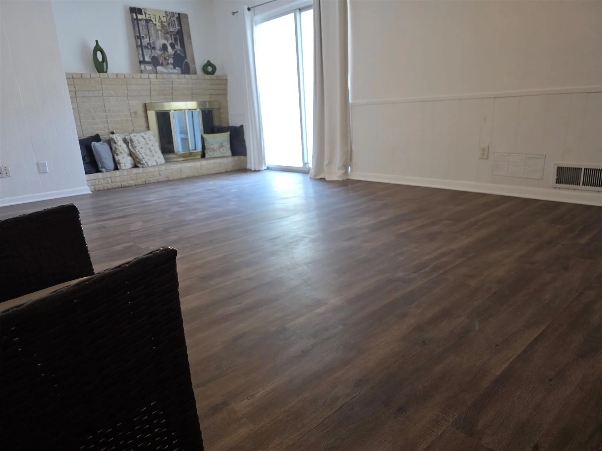 Single Family Residence For Rent in Dallas County , 714 Timberlake Circle, Richardson, Texas 75080, 4 Bedroom, 2 Bathroom, 2 Garage spaces, 1,600 Sqft, built in 1961, mls#21389835, Real Estate Agent in Richardson, Homes For Rent in Dallas county, Homes For Rent in Richardson, Realtor in Richardson Texas, Real Estate Brokerage Independent Realty Texas, Luminita Cordes Realtor