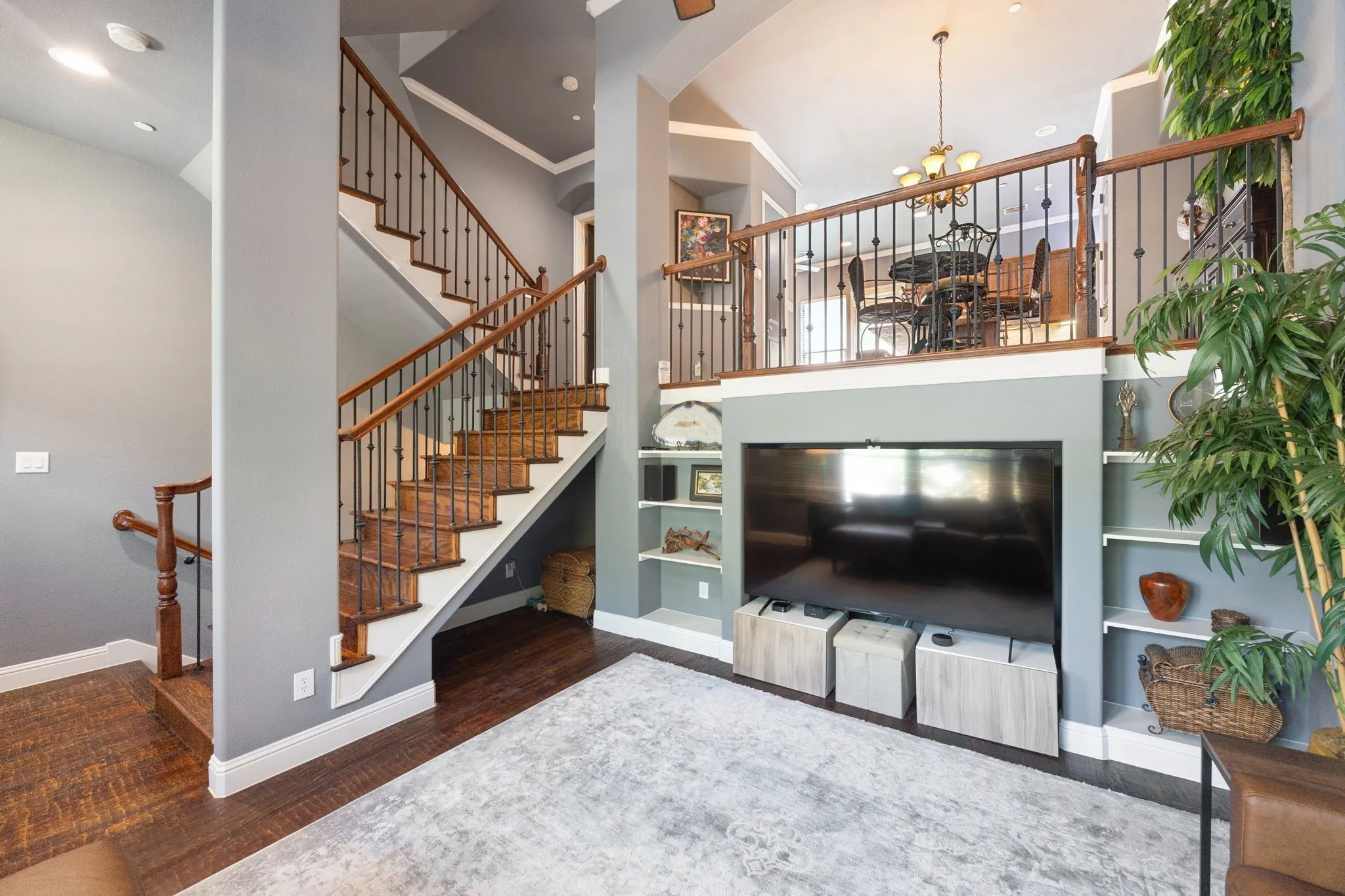Townhouse For Sale in Collin County , 5740 Robbie Road, Plano, Texas 75024, 3 Bedroom, 3 Bathroom, 2 Garage spaces, 1,556 Sqft, built in 2006, mls#21389850, Real Estate Agent in Plano, Homes For Sale in Collin county, Homes For Sale in Plano, Realtor in Plano Texas, Real Estate Brokerage Independent Realty Texas, Luminita Cordes Realtor