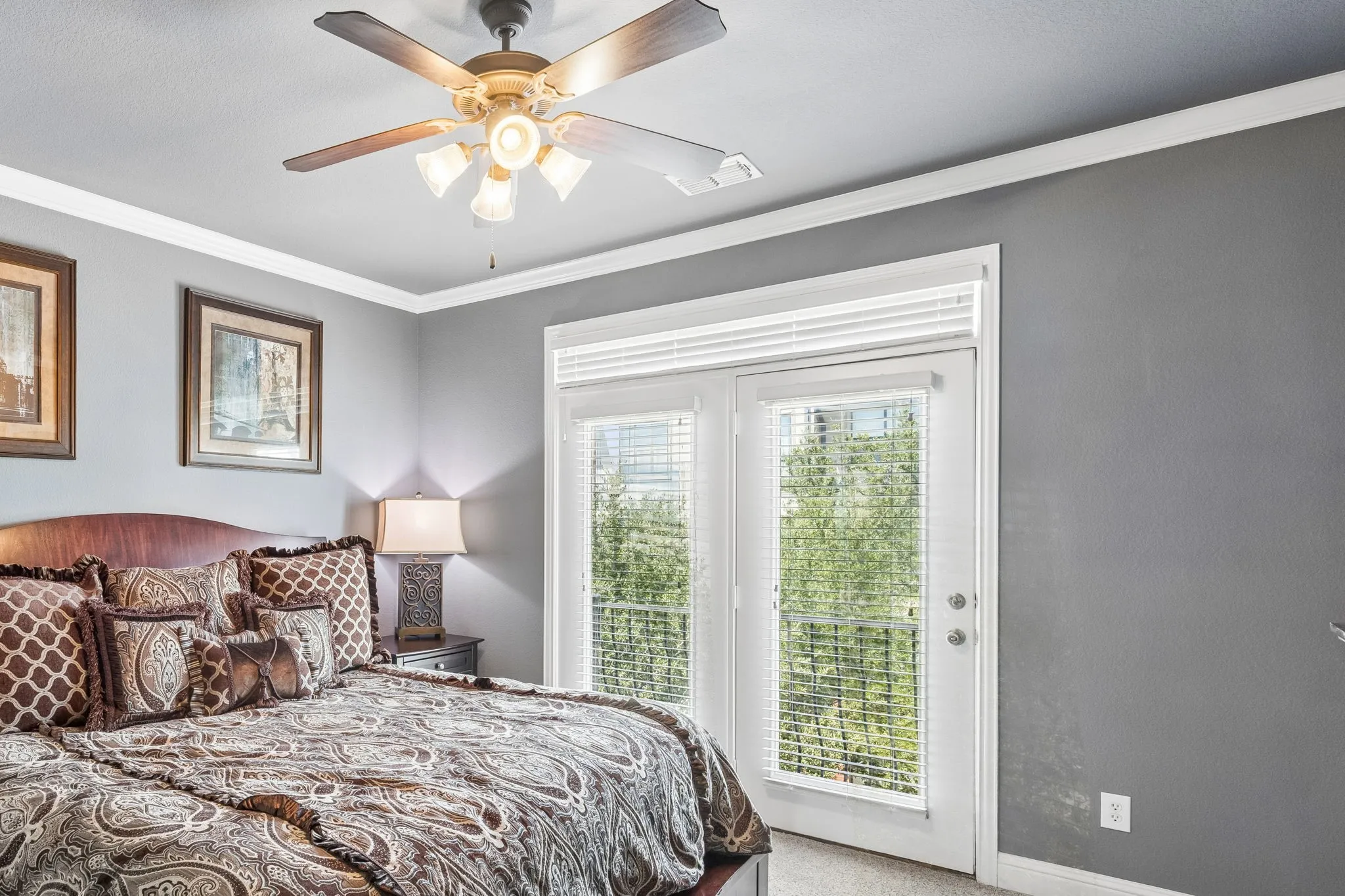 Townhouse For Sale in Collin County , 5740 Robbie Road, Plano, Texas 75024, 3 Bedroom, 3 Bathroom, 2 Garage spaces, 1,556 Sqft, built in 2006, mls#21389850, Real Estate Agent in Plano, Homes For Sale in Collin county, Homes For Sale in Plano, Realtor in Plano Texas, Real Estate Brokerage Independent Realty Texas, Luminita Cordes Realtor