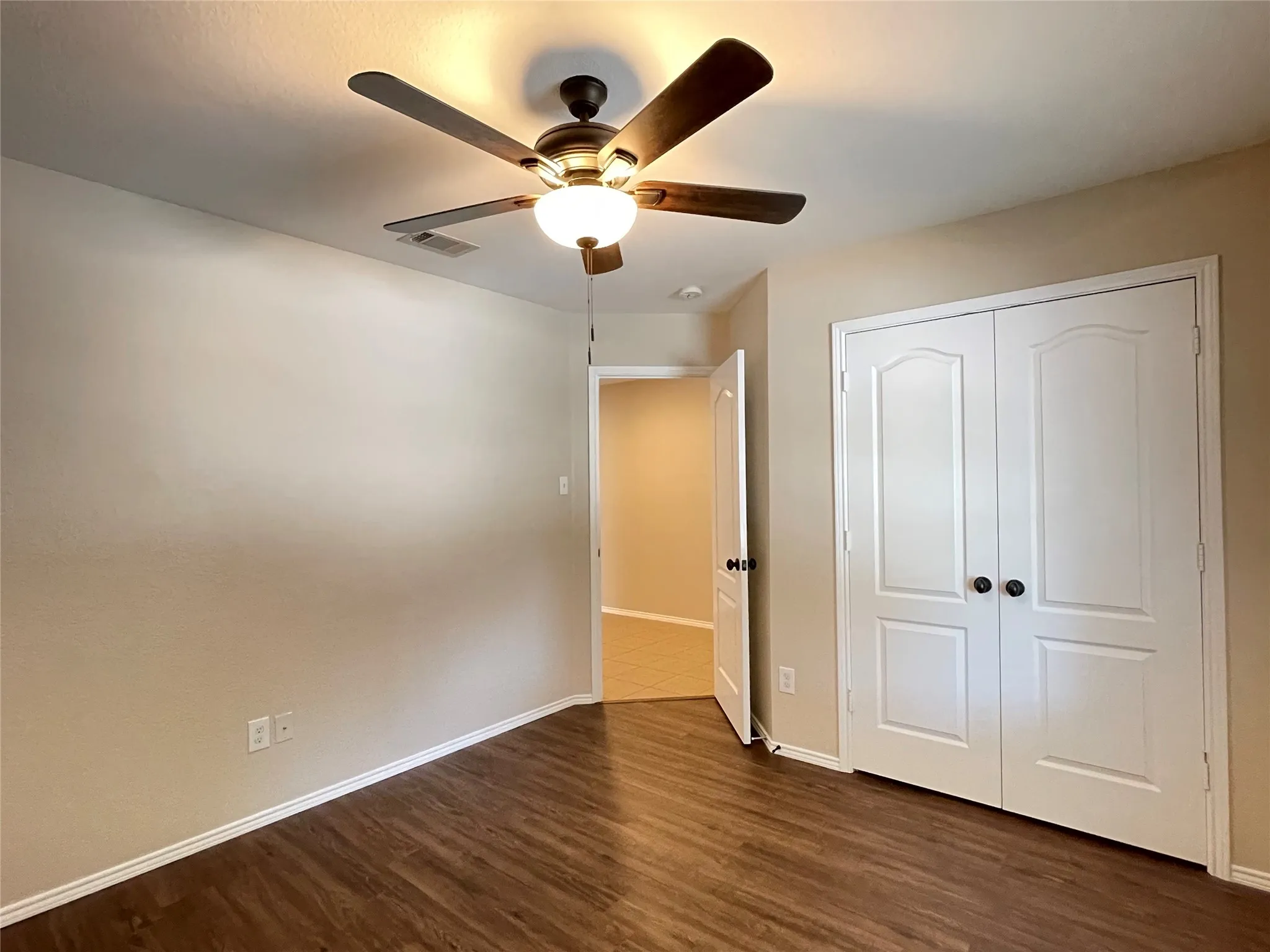 Single Family Residence For Rent in Denton County , 5921 Snow Creek Drive, The Colony, Texas 75056, 3 Bedroom, 3 Bathroom, 2 Garage spaces, 2,064 Sqft, built in 2009, mls#21389854, Real Estate Agent in The Colony, Homes For Rent in Denton county, Homes For Rent in The Colony, Realtor in The Colony Texas, Real Estate Brokerage Independent Realty Texas, Luminita Cordes Realtor