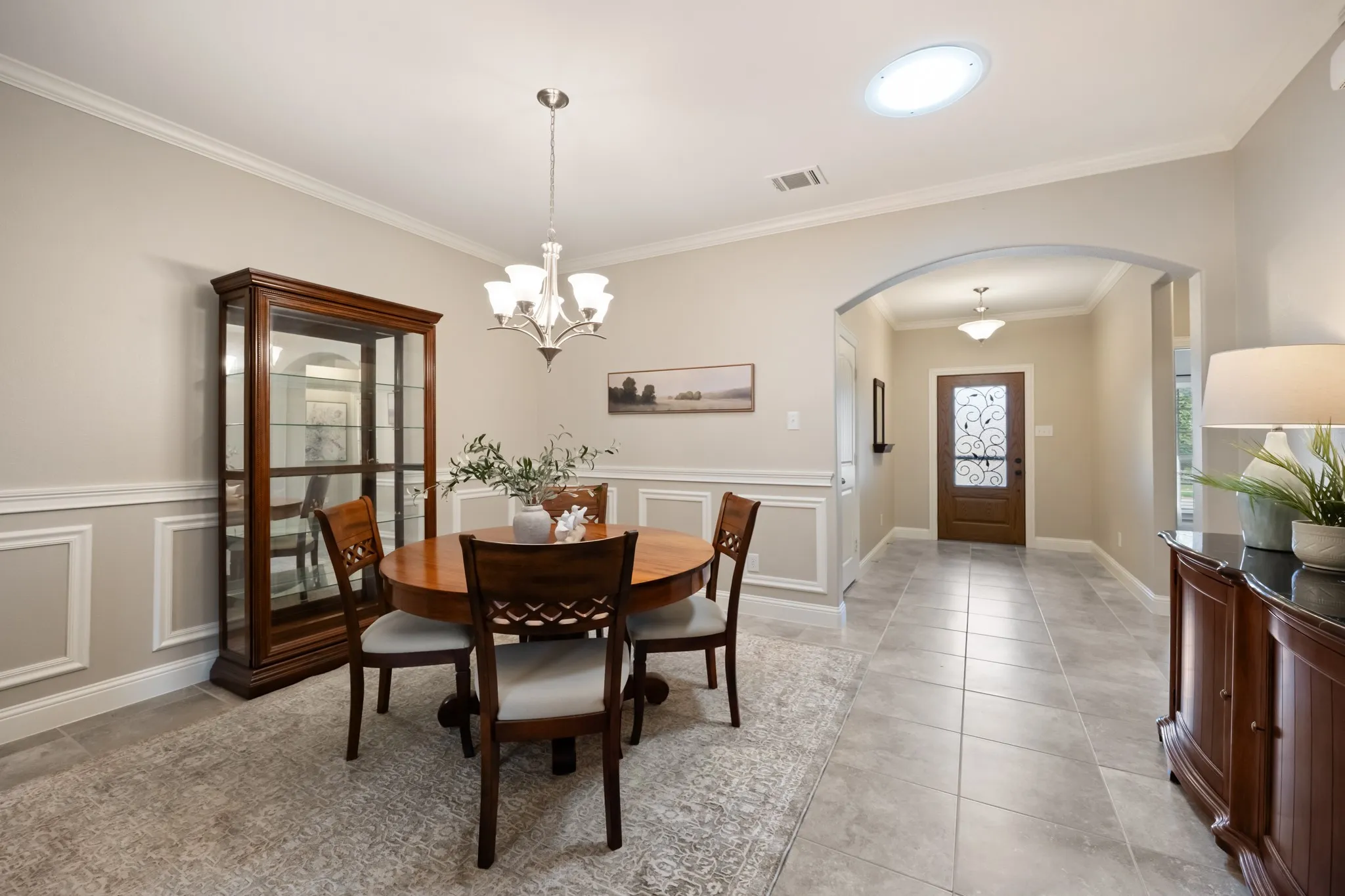 Single Family Residence For Sale in Rockwall County , 495 Oak Hills Lane, Fate, Texas 75189, 3 Bedroom, 2 Bathroom, 3 Garage spaces, 2,160 Sqft, built in 2012, mls#21389745, Real Estate Agent in Fate, Homes For Sale in Rockwall county, Homes For Sale in Fate, Realtor in Fate Texas, Real Estate Brokerage Independent Realty Texas, Luminita Cordes Realtor