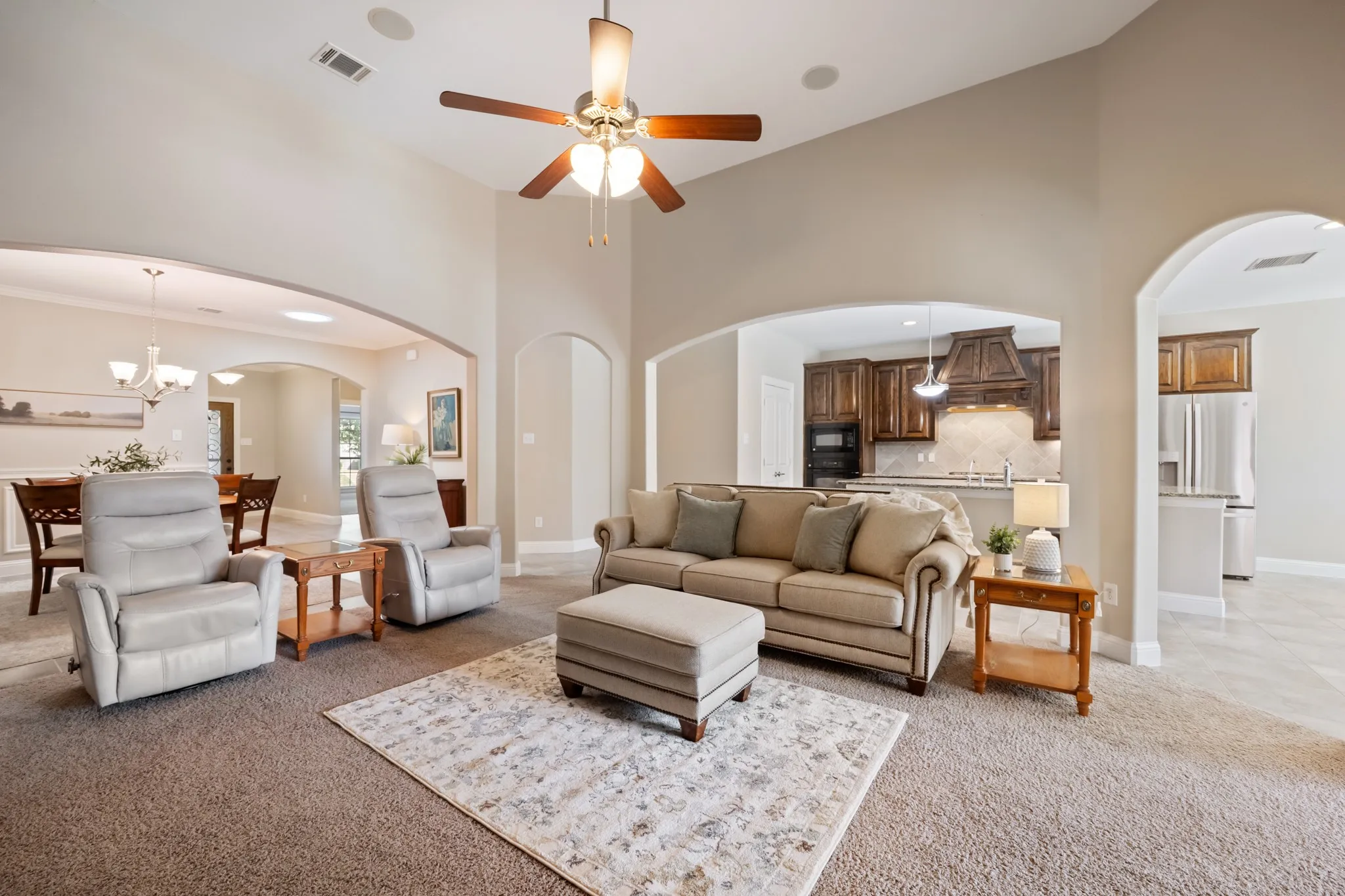 Single Family Residence For Sale in Rockwall County , 495 Oak Hills Lane, Fate, Texas 75189, 3 Bedroom, 2 Bathroom, 3 Garage spaces, 2,160 Sqft, built in 2012, mls#21389745, Real Estate Agent in Fate, Homes For Sale in Rockwall county, Homes For Sale in Fate, Realtor in Fate Texas, Real Estate Brokerage Independent Realty Texas, Luminita Cordes Realtor