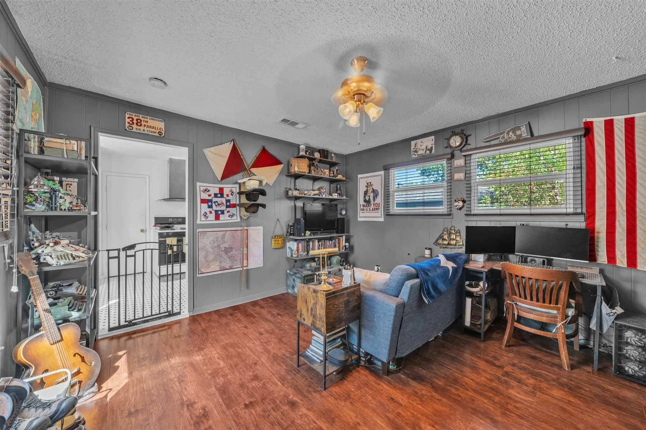 Single Family Residence For Sale in Tarrant County , 2309 Maryel Drive, Fort Worth, Texas 76112, 3 Bedroom, 2 Bathroom, 2 Garage spaces, 1,688 Sqft, built in 1951, mls#21386936, Real Estate Agent in Fort Worth, Homes For Sale in Tarrant county, Homes For Sale in Fort Worth, Realtor in Fort Worth Texas, Real Estate Brokerage Independent Realty Texas, Luminita Cordes Realtor