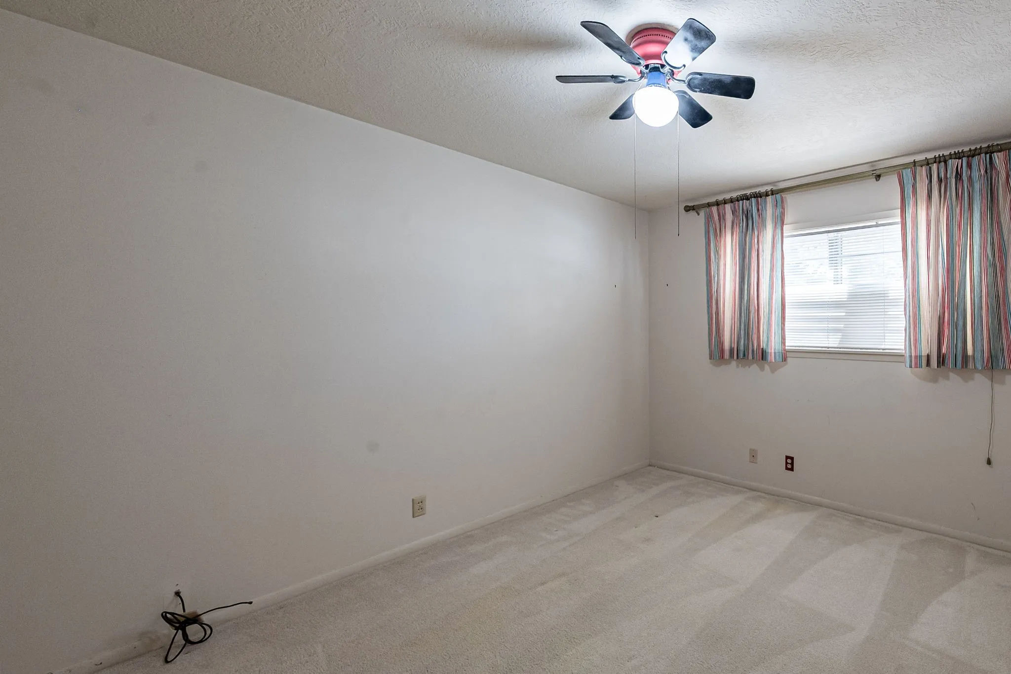 Single Family Residence For Sale in Wood County , 603 Richard Street, Quitman, Texas 75783, 3 Bedroom, 2 Bathroom, 2 Garage spaces, 1,945 Sqft, built in 1972, mls#21389885, Real Estate Agent in Quitman, Homes For Sale in Wood county, Homes For Sale in Quitman, Realtor in Quitman Texas, Real Estate Brokerage Independent Realty Texas, Luminita Cordes Realtor