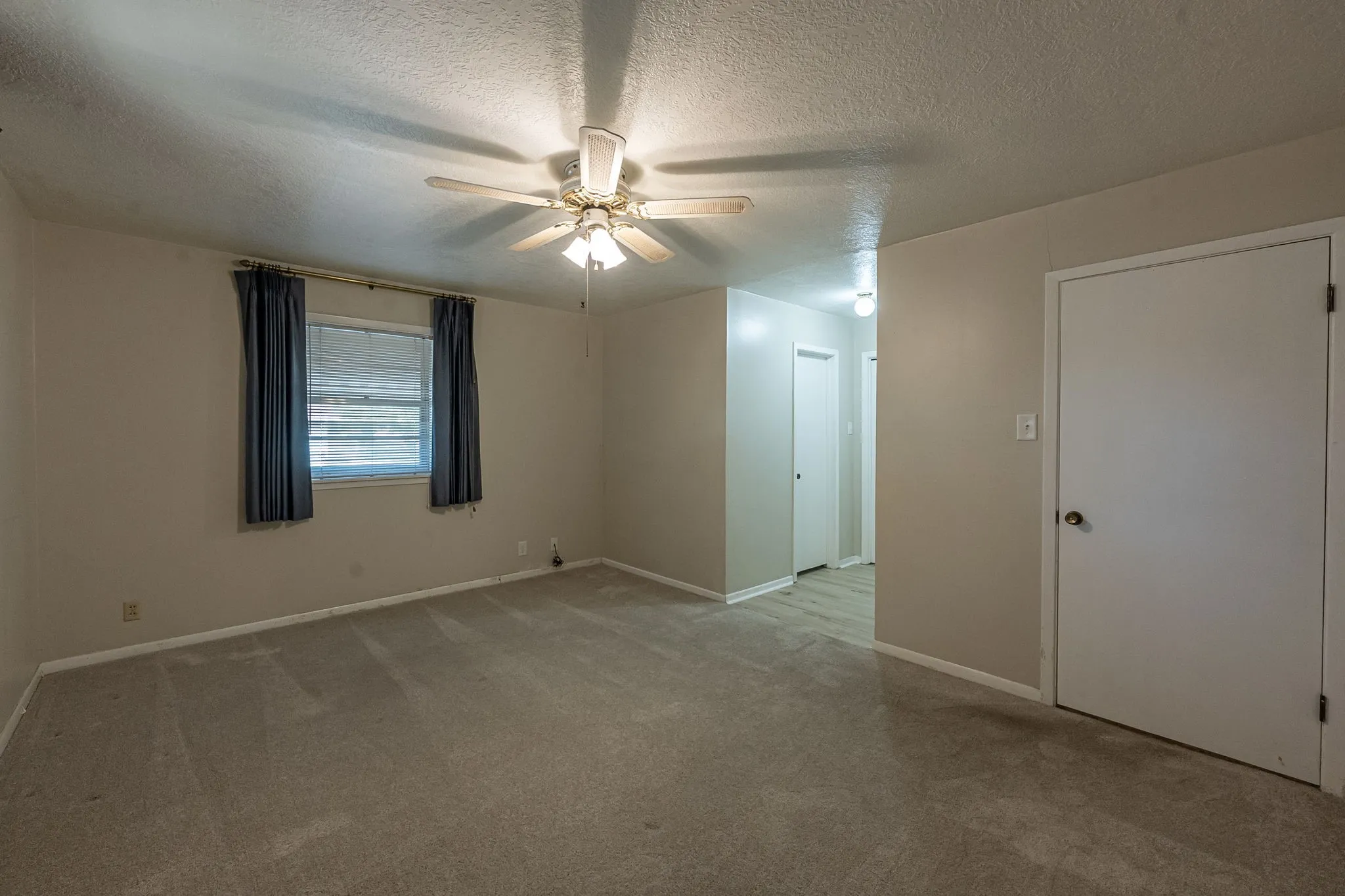 Single Family Residence For Sale in Wood County , 603 Richard Street, Quitman, Texas 75783, 3 Bedroom, 2 Bathroom, 2 Garage spaces, 1,945 Sqft, built in 1972, mls#21389885, Real Estate Agent in Quitman, Homes For Sale in Wood county, Homes For Sale in Quitman, Realtor in Quitman Texas, Real Estate Brokerage Independent Realty Texas, Luminita Cordes Realtor