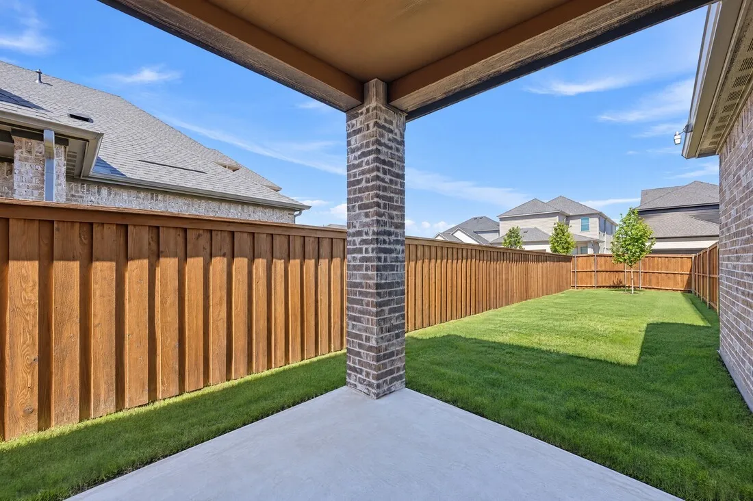 1814 Blue Sage Court ~ Ready Now