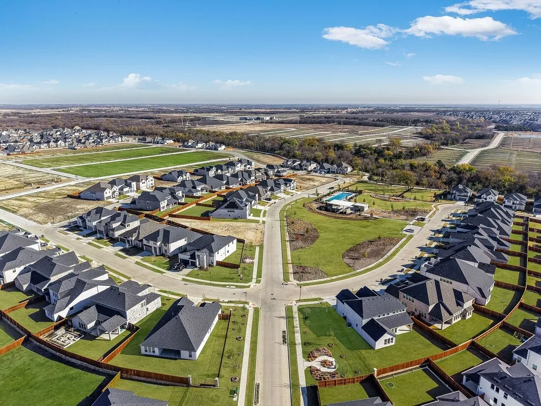 Cross Creek Meadows Community
