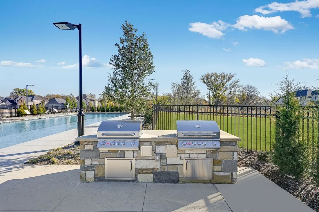 Cross Creek Meadows Community