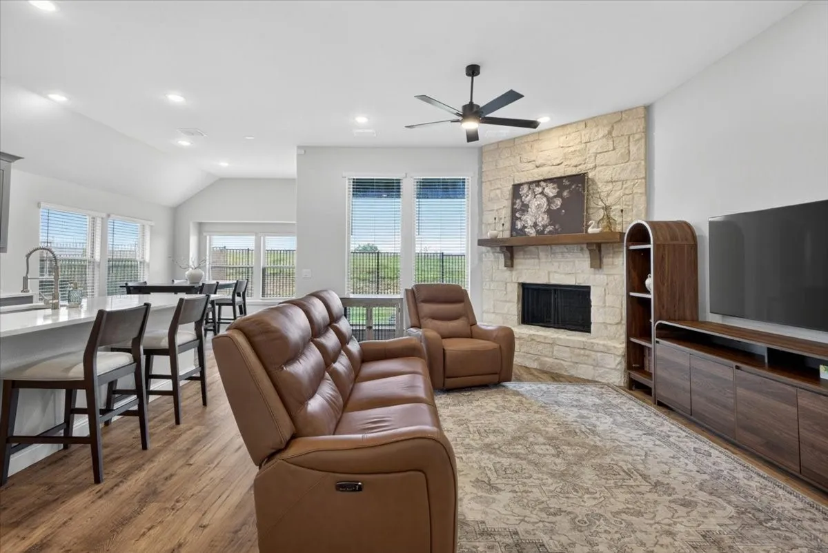 Single Family Residence For Sale in Johnson County , 653 Godley Ranch Road, Godley, Texas 76044, 4 Bedroom, 2 Bathroom, 2 Garage spaces, 2,103 Sqft, built in 2024, mls#21389188, Real Estate Agent in Godley, Homes For Sale in Johnson county, Homes For Sale in Godley, Realtor in Godley Texas, Real Estate Brokerage Independent Realty Texas, Luminita Cordes Realtor