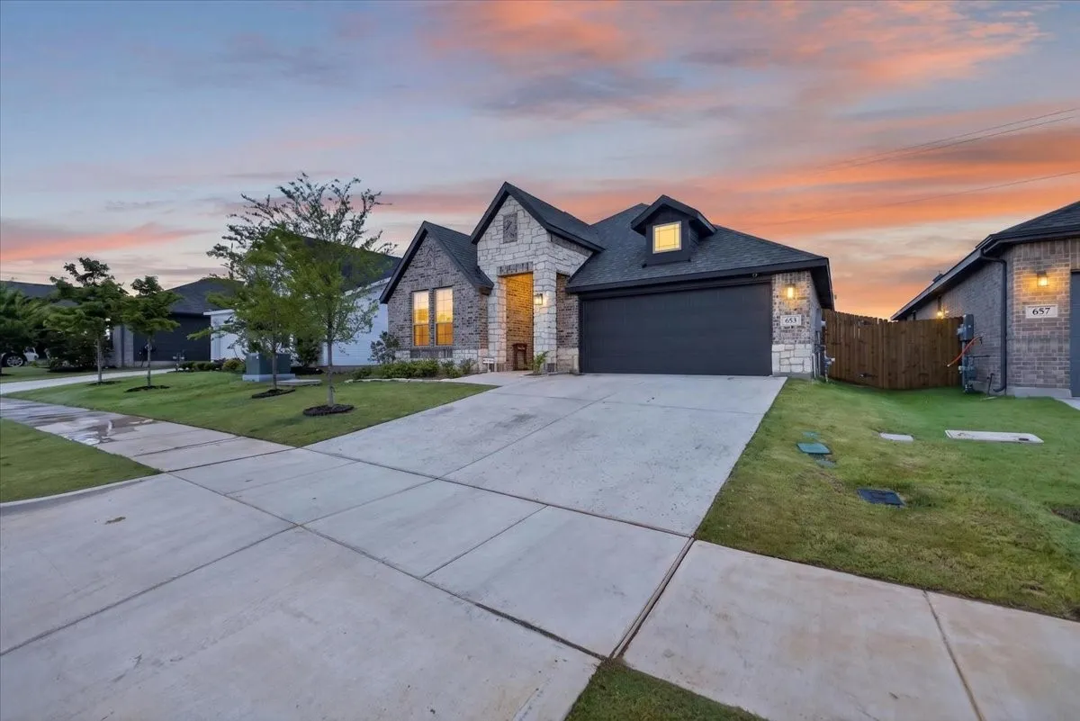 Single Family Residence For Sale in Johnson County , 653 Godley Ranch Road, Godley, Texas 76044, 4 Bedroom, 2 Bathroom, 2 Garage spaces, 2,103 Sqft, built in 2024, mls#21389188, Real Estate Agent in Godley, Homes For Sale in Johnson county, Homes For Sale in Godley, Realtor in Godley Texas, Real Estate Brokerage Independent Realty Texas, Luminita Cordes Realtor