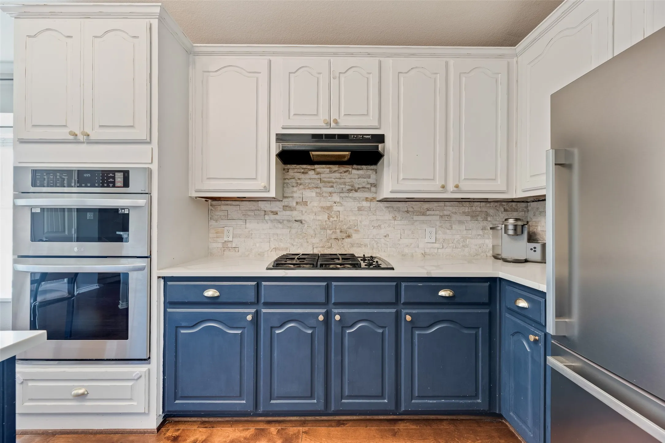 Single Family Residence For Sale in Collin County , 349 Apache Trail, Murphy, Texas 75094, 3 Bedroom, 2 Bathroom, 2 Garage spaces, 2,552 Sqft, built in 2006, mls#21389348, Real Estate Agent in Murphy, Homes For Sale in Collin county, Homes For Sale in Murphy, Realtor in Murphy Texas, Real Estate Brokerage Independent Realty Texas, Luminita Cordes Realtor