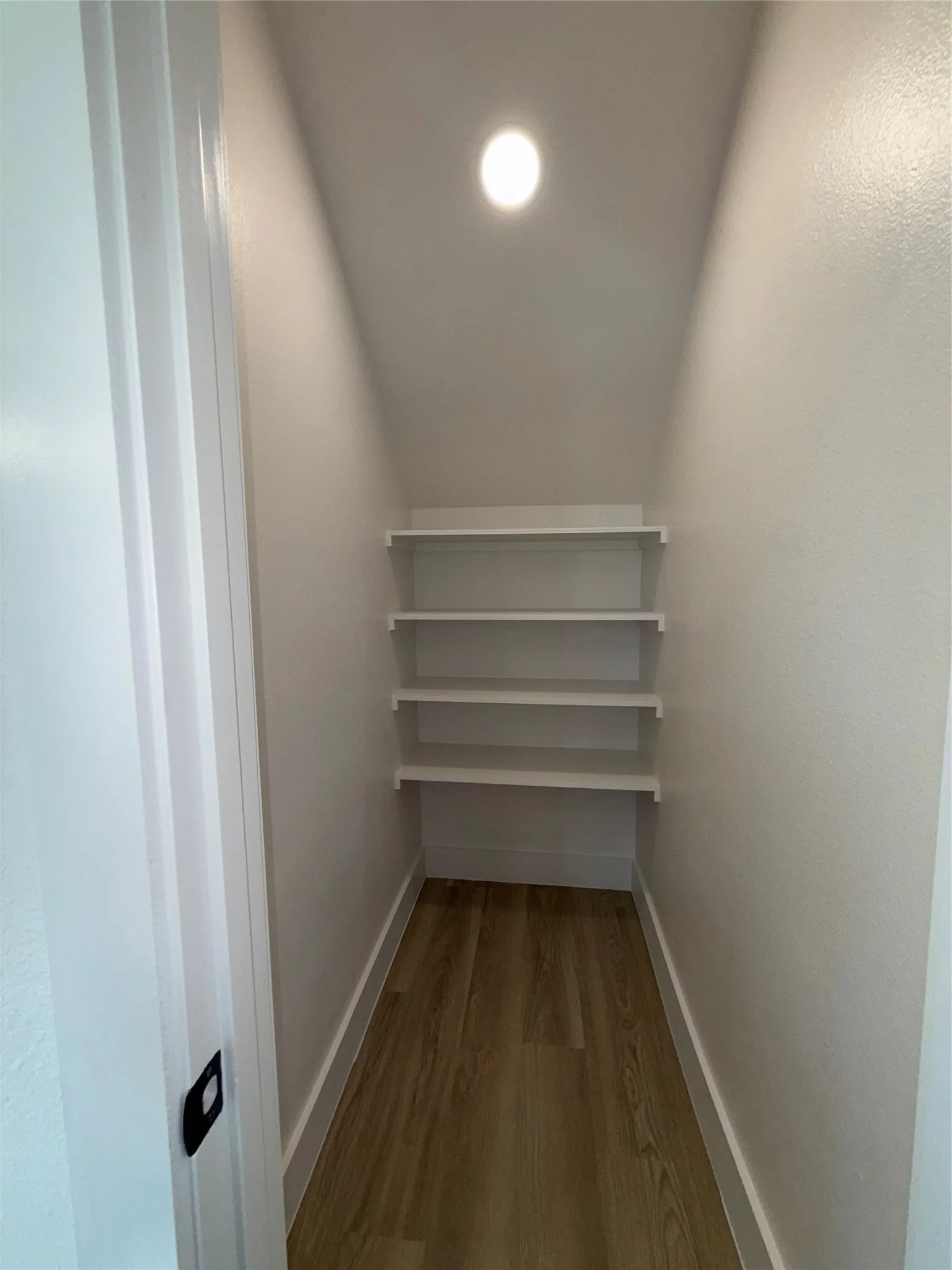 Duplex For Rent in Dallas County , 5634 Mesa Circle, Dallas, Texas 75235, 3 Bedroom, 3 Bathroom, 2 Garage spaces, 1,622 Sqft, built in 2026, mls#21384028, Real Estate Agent in Dallas, Homes For Rent in Dallas county, Homes For Rent in Dallas, Realtor in Dallas Texas, Real Estate Brokerage Independent Realty Texas, Luminita Cordes Realtor