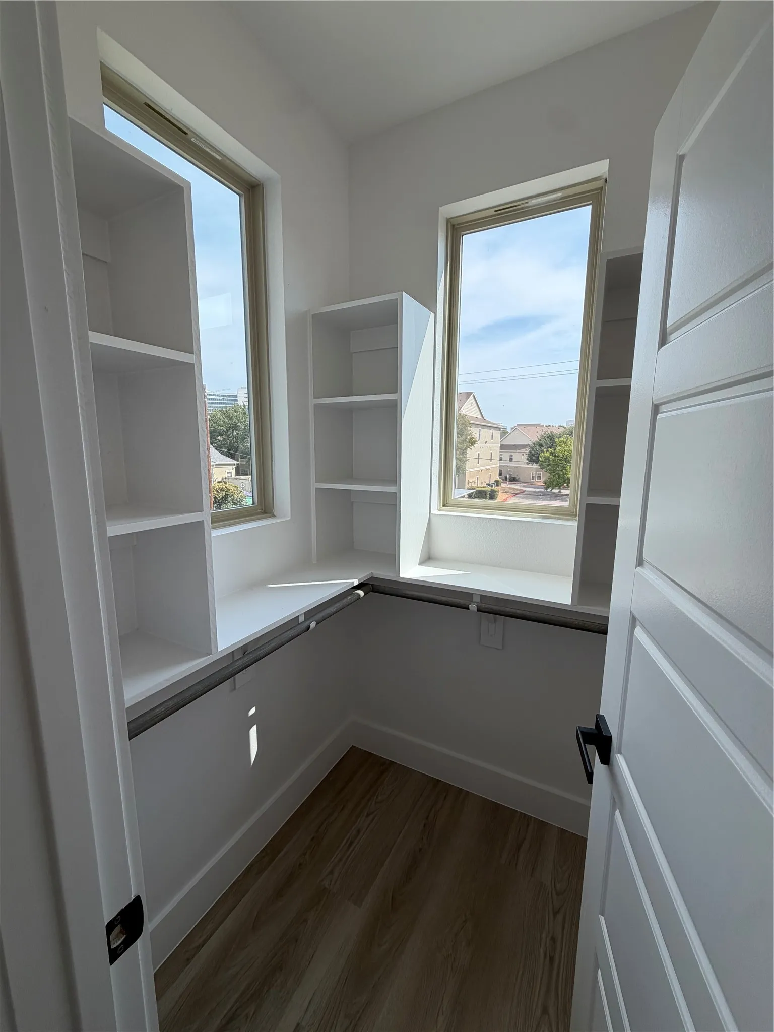 Great Closet in Bed #2
