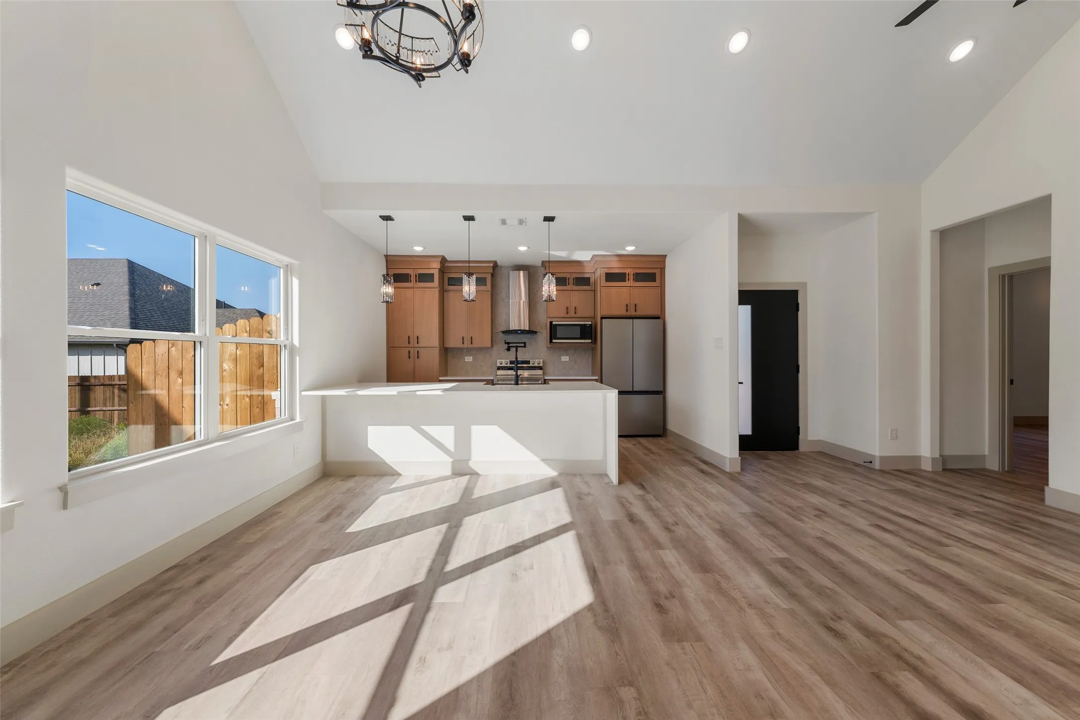 Single Family Residence For Sale in Hood County , 5614 San Jacinto Drive, Granbury, Texas 76048, 3 Bedroom, 2 Bathroom, 2 Garage spaces, 1,300 Sqft, built in 2026, mls#21389822, Real Estate Agent in Granbury, Homes For Sale in Hood county, Homes For Sale in Granbury, Realtor in Granbury Texas, Real Estate Brokerage Independent Realty Texas, Luminita Cordes Realtor