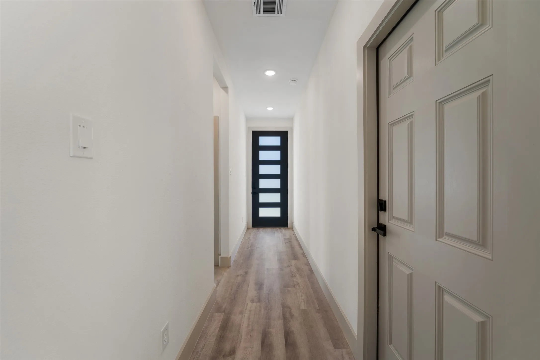 Single Family Residence For Sale in Hood County , 5614 San Jacinto Drive, Granbury, Texas 76048, 3 Bedroom, 2 Bathroom, 2 Garage spaces, 1,300 Sqft, built in 2026, mls#21389822, Real Estate Agent in Granbury, Homes For Sale in Hood county, Homes For Sale in Granbury, Realtor in Granbury Texas, Real Estate Brokerage Independent Realty Texas, Luminita Cordes Realtor