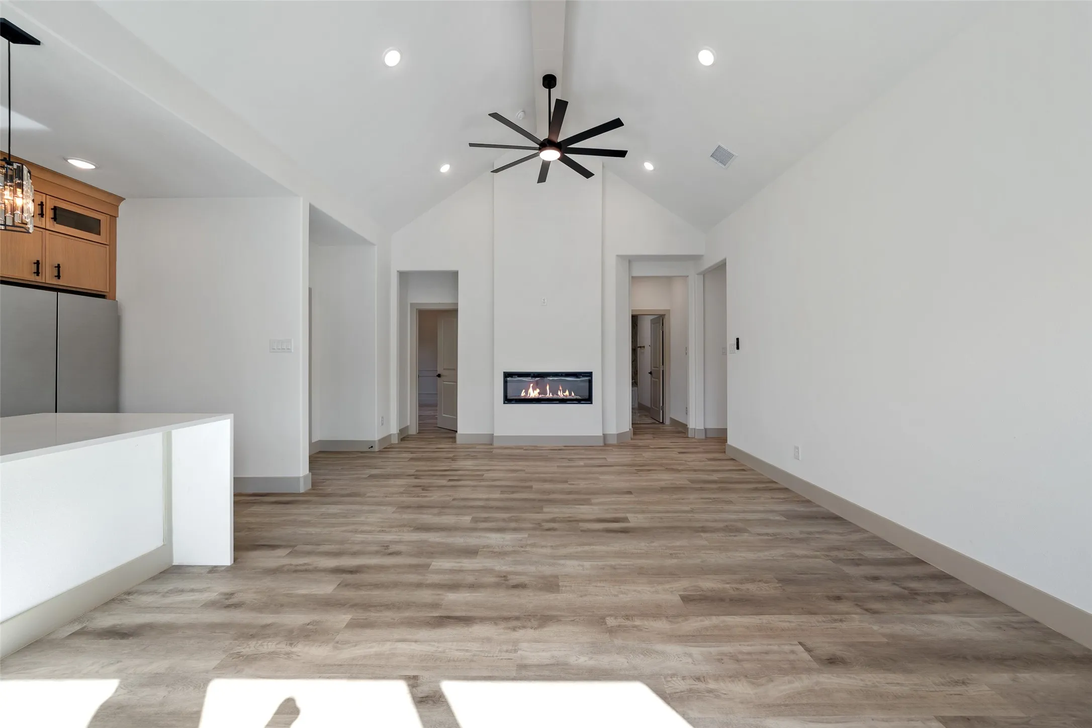 Single Family Residence For Sale in Hood County , 5614 San Jacinto Drive, Granbury, Texas 76048, 3 Bedroom, 2 Bathroom, 2 Garage spaces, 1,300 Sqft, built in 2026, mls#21389822, Real Estate Agent in Granbury, Homes For Sale in Hood county, Homes For Sale in Granbury, Realtor in Granbury Texas, Real Estate Brokerage Independent Realty Texas, Luminita Cordes Realtor
