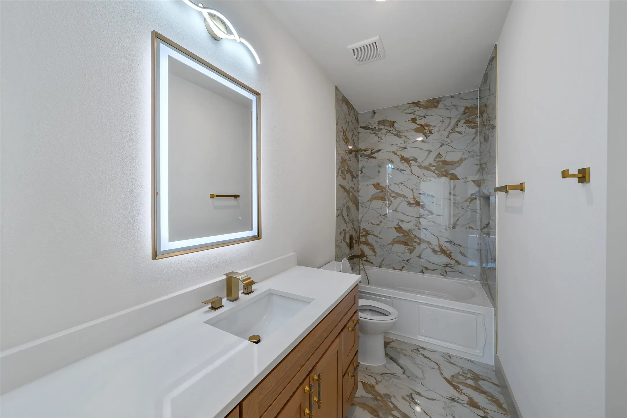 Single Family Residence For Sale in Hood County , 5614 San Jacinto Drive, Granbury, Texas 76048, 3 Bedroom, 2 Bathroom, 2 Garage spaces, 1,300 Sqft, built in 2026, mls#21389822, Real Estate Agent in Granbury, Homes For Sale in Hood county, Homes For Sale in Granbury, Realtor in Granbury Texas, Real Estate Brokerage Independent Realty Texas, Luminita Cordes Realtor