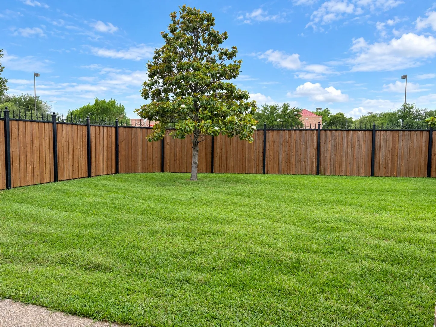 Single Family Residence For Rent in Dallas County , 902 Horseshoe Bend, Richardson, Texas 75081, 4 Bedroom, 3 Bathroom, 2 Garage spaces, 2,663 Sqft, built in 1998, mls#21388865, Real Estate Agent in Richardson, Homes For Rent in Dallas county, Homes For Rent in Richardson, Realtor in Richardson Texas, Real Estate Brokerage Independent Realty Texas, Luminita Cordes Realtor