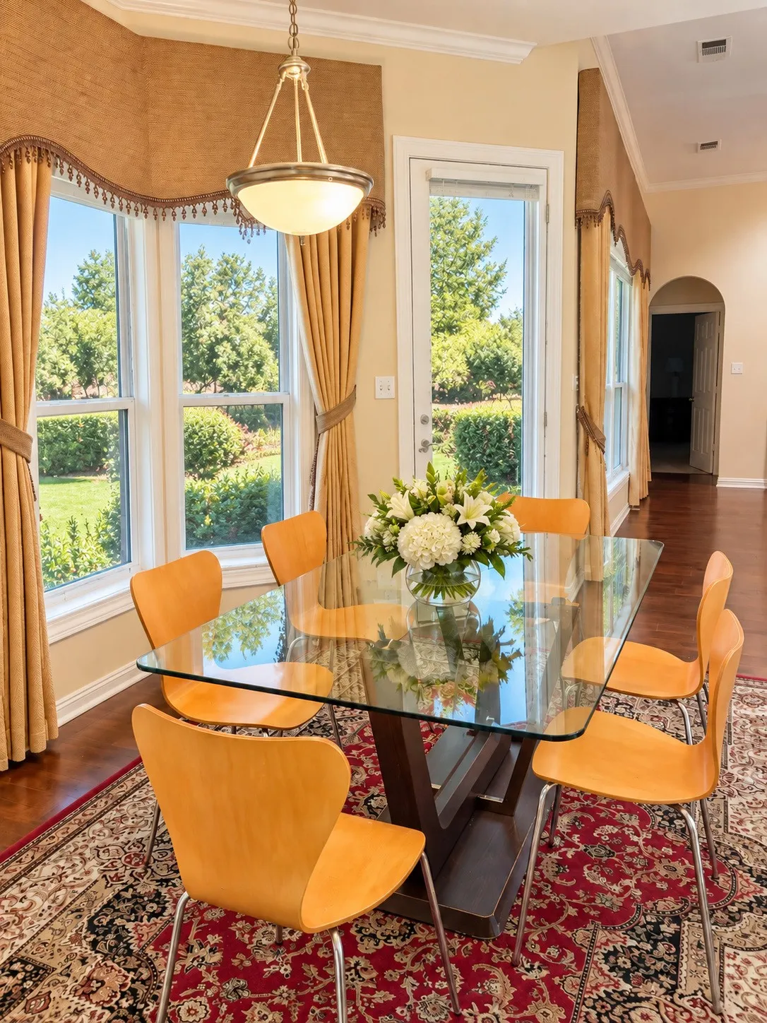 Single Family Residence For Rent in Dallas County , 902 Horseshoe Bend, Richardson, Texas 75081, 4 Bedroom, 3 Bathroom, 2 Garage spaces, 2,663 Sqft, built in 1998, mls#21388865, Real Estate Agent in Richardson, Homes For Rent in Dallas county, Homes For Rent in Richardson, Realtor in Richardson Texas, Real Estate Brokerage Independent Realty Texas, Luminita Cordes Realtor