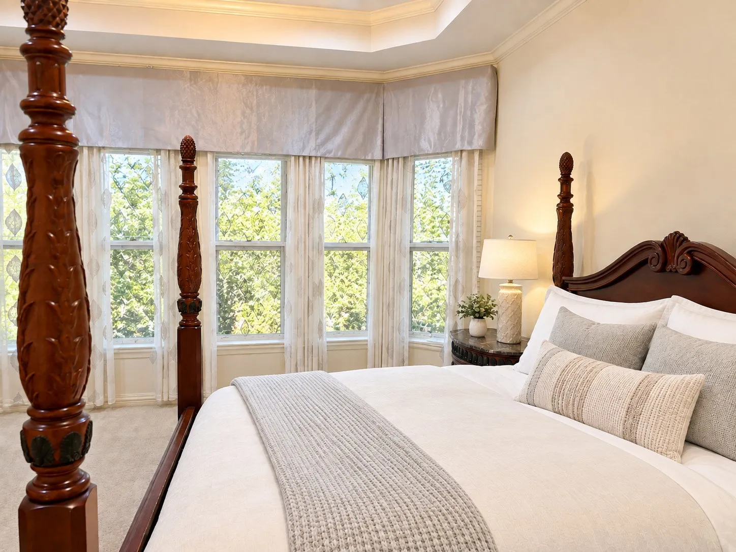 Single Family Residence For Rent in Dallas County , 902 Horseshoe Bend, Richardson, Texas 75081, 4 Bedroom, 3 Bathroom, 2 Garage spaces, 2,663 Sqft, built in 1998, mls#21388865, Real Estate Agent in Richardson, Homes For Rent in Dallas county, Homes For Rent in Richardson, Realtor in Richardson Texas, Real Estate Brokerage Independent Realty Texas, Luminita Cordes Realtor