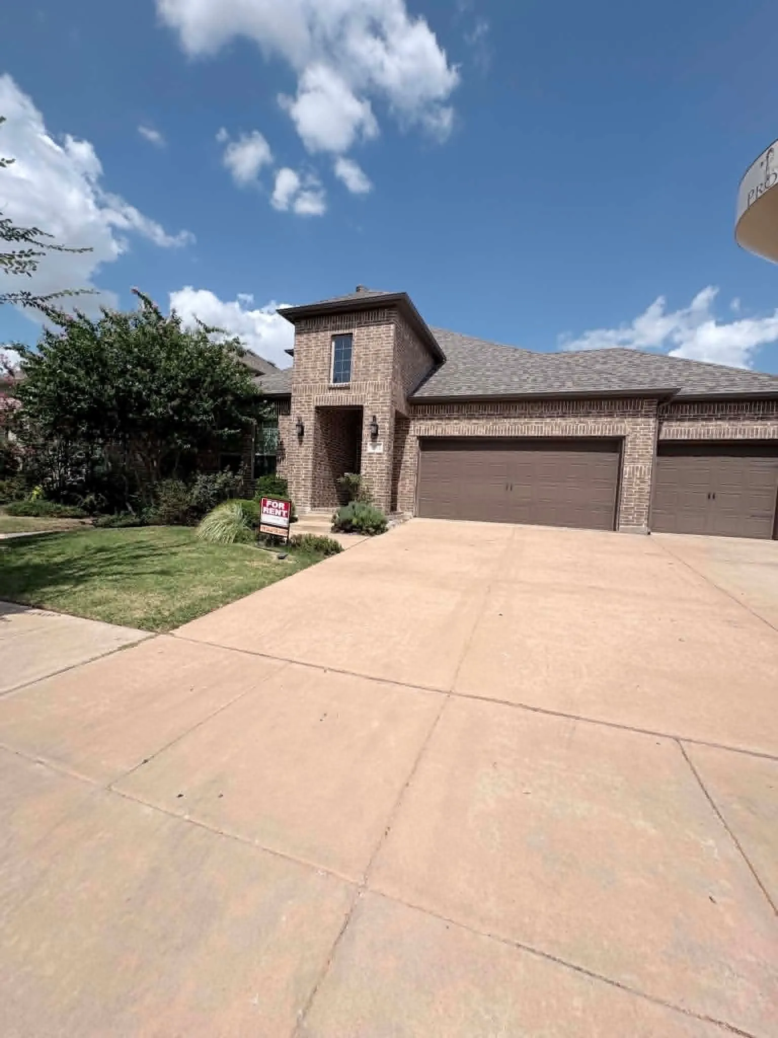 Single Family Residence For Rent in Denton County , 1316 Hudson Lane, Prosper, Texas 75078, 4 Bedroom, 3 Bathroom, 3 Garage spaces, 2,582 Sqft, built in 2018, mls#21389935, Real Estate Agent in Prosper, Homes For Rent in Denton county, Homes For Rent in Prosper, Realtor in Prosper Texas, Real Estate Brokerage Independent Realty Texas, Luminita Cordes Realtor
