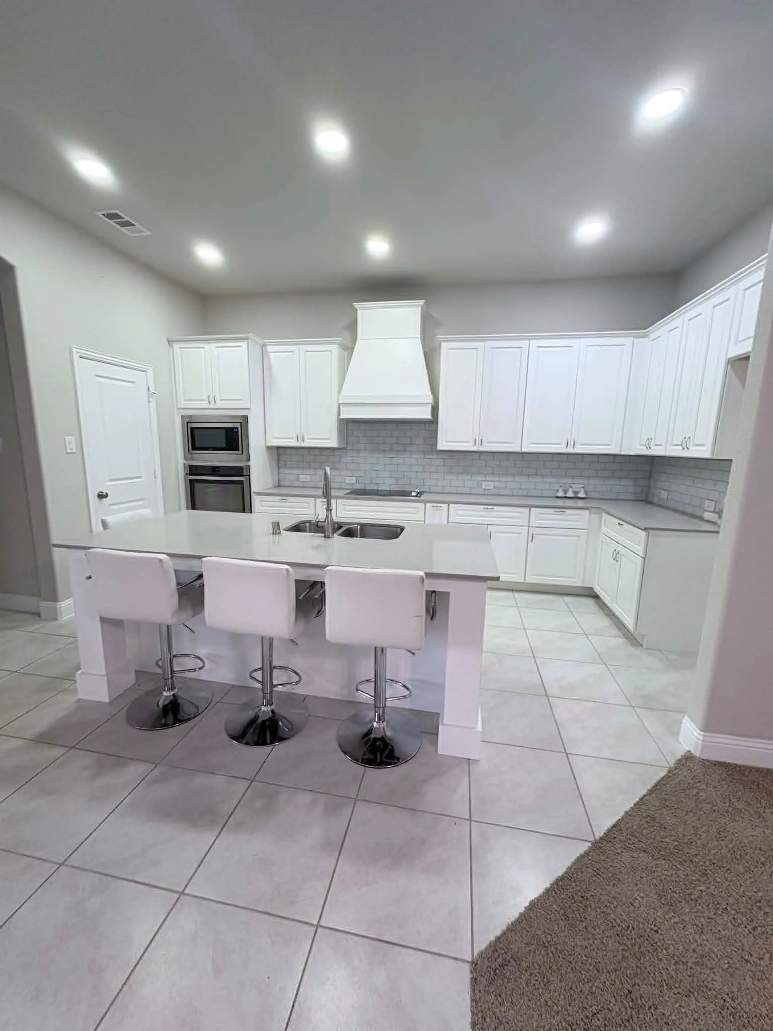 Single Family Residence For Rent in Denton County , 1316 Hudson Lane, Prosper, Texas 75078, 4 Bedroom, 3 Bathroom, 3 Garage spaces, 2,582 Sqft, built in 2018, mls#21389935, Real Estate Agent in Prosper, Homes For Rent in Denton county, Homes For Rent in Prosper, Realtor in Prosper Texas, Real Estate Brokerage Independent Realty Texas, Luminita Cordes Realtor