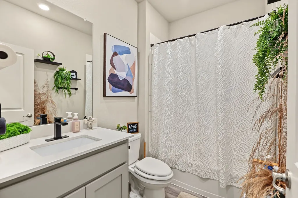 View of guest bath downstairs