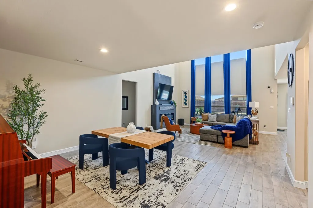 Single Family Residence For Sale in Dallas County , 1221 Boulder Drive, Cedar Hill, Texas 75104, 4 Bedroom, 3 Bathroom, 2 Garage spaces, 3,021 Sqft, built in 2023, mls#21389861, Real Estate Agent in Cedar Hill, Homes For Sale in Dallas county, Homes For Sale in Cedar Hill, Realtor in Cedar Hill Texas, Real Estate Brokerage Independent Realty Texas, Luminita Cordes Realtor